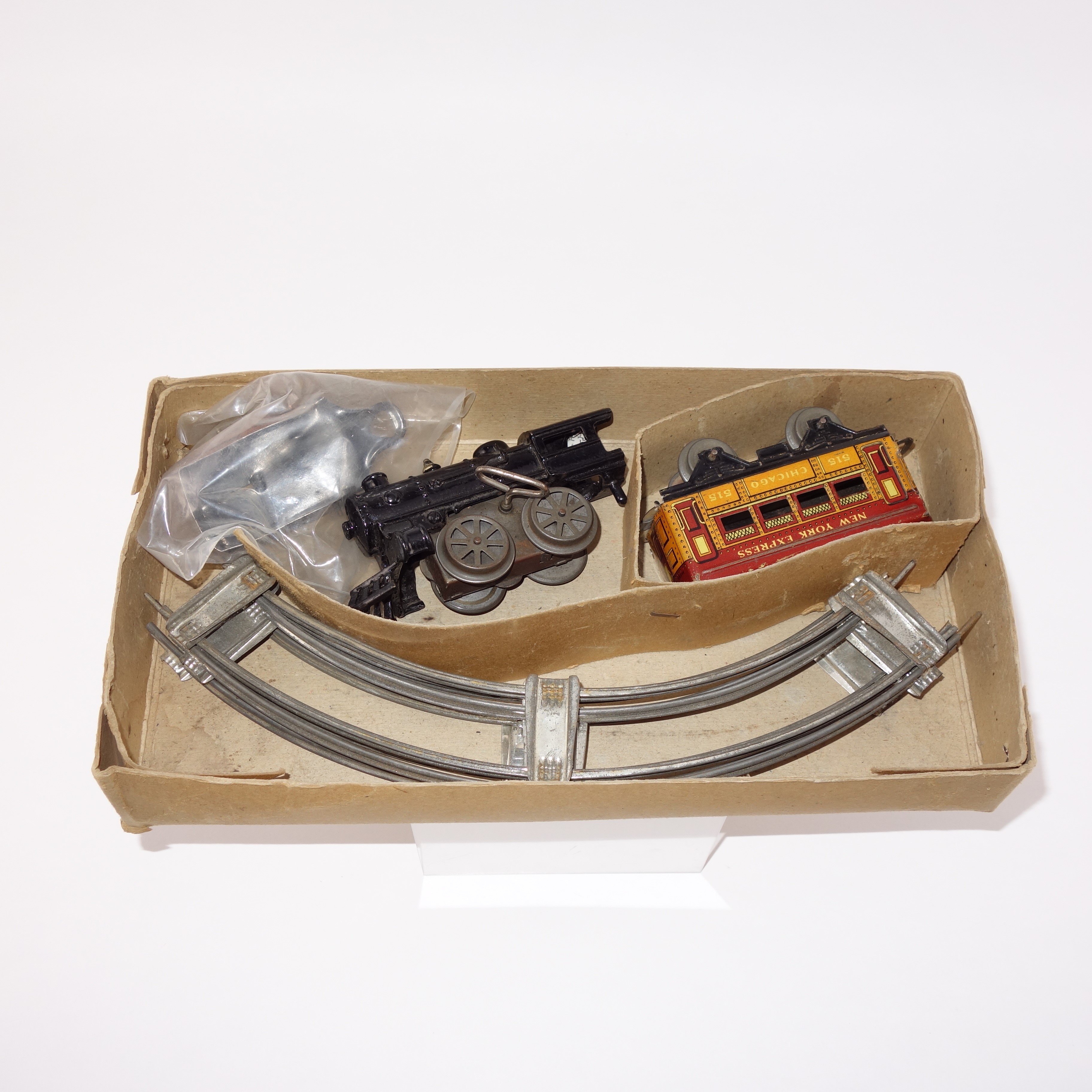 vintage wind up train set