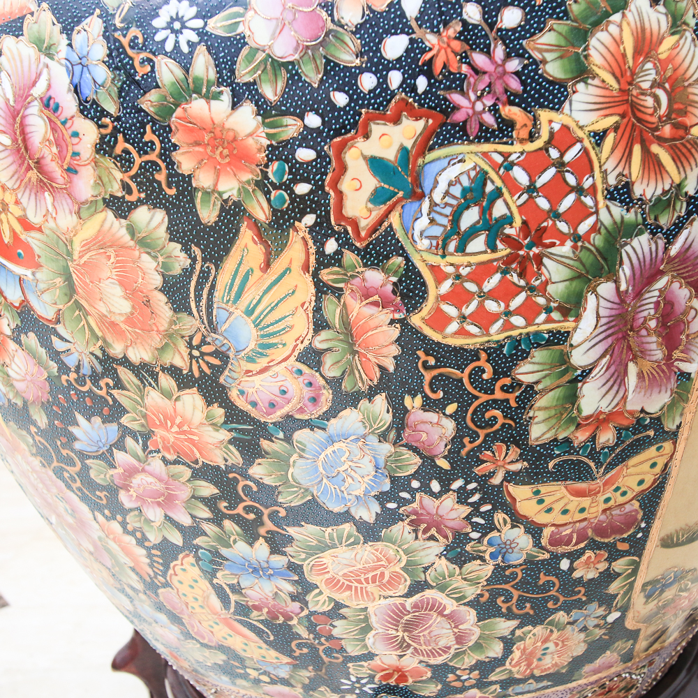 Chinese Satsuma Style Planter EBTH