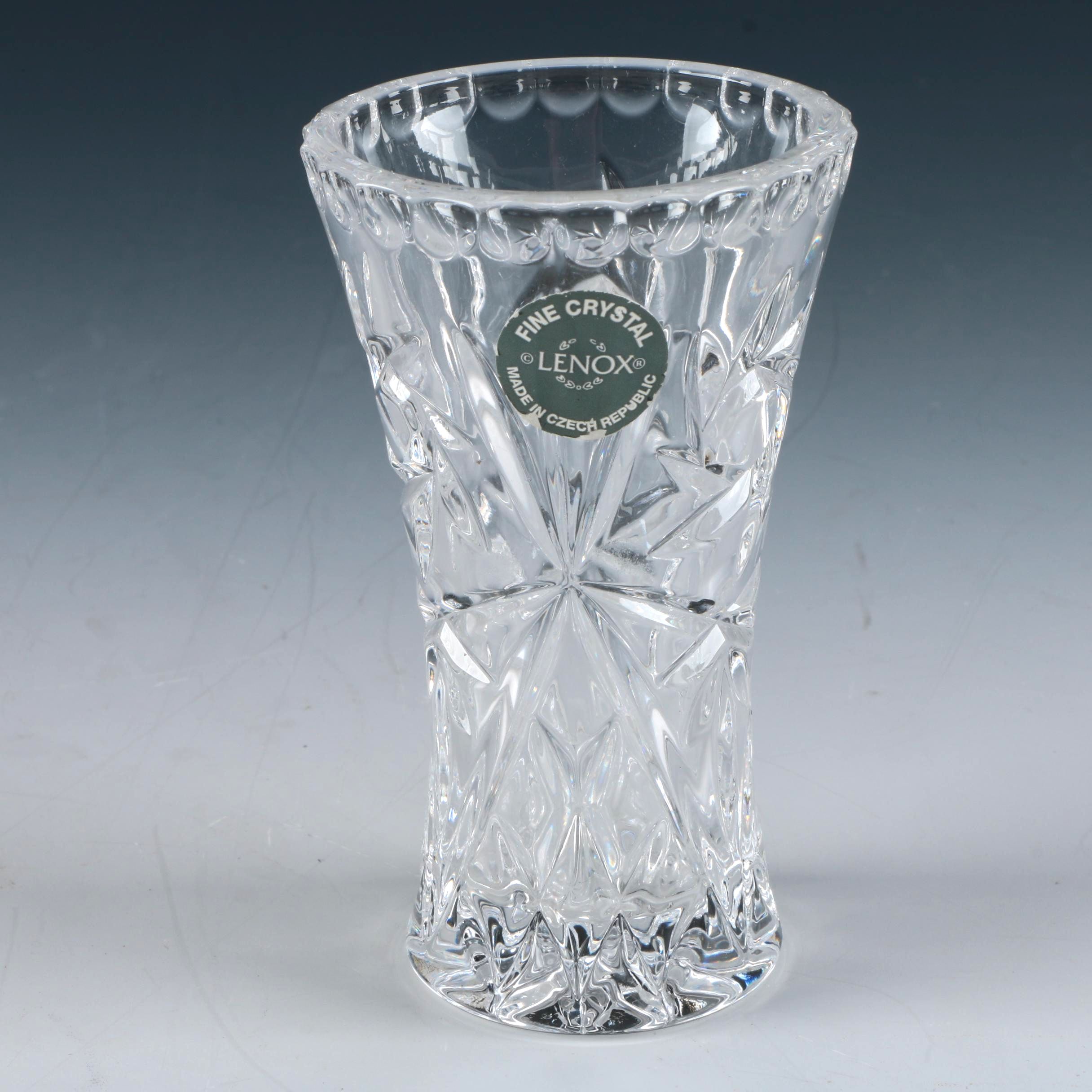 Lenox Crystal Star Pattern Bud Vase Ebth