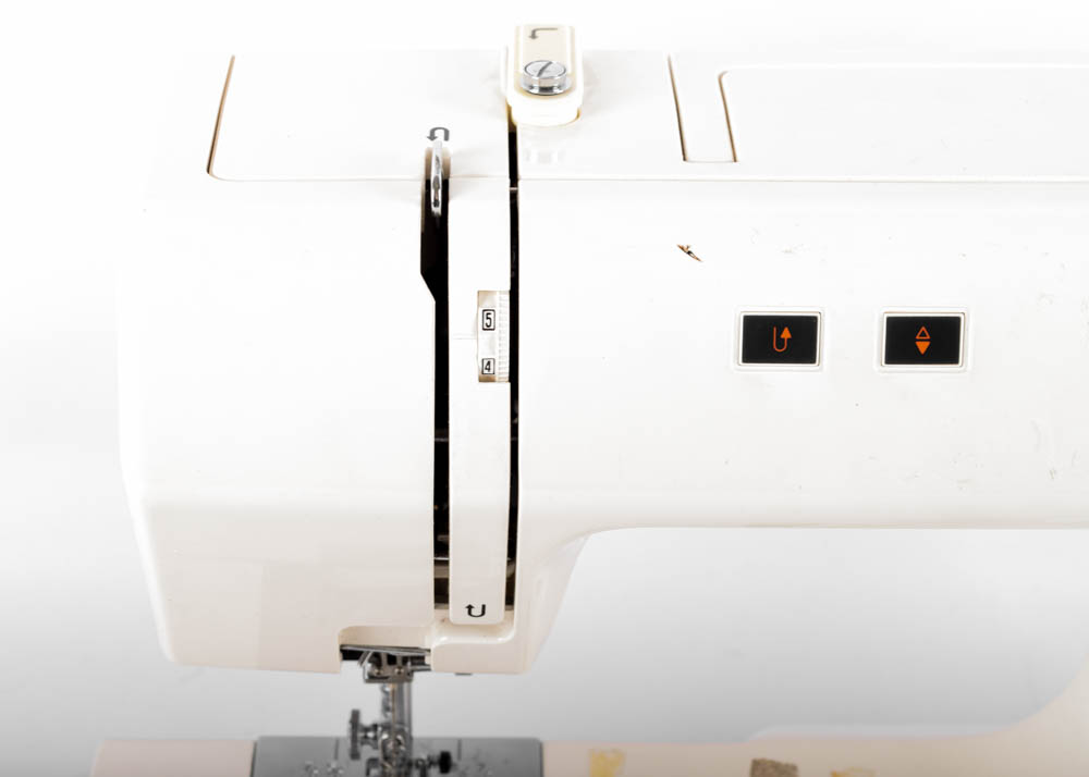 Sears Kenmore Limited Edition 100 Stitch Sewing Machine EBTH