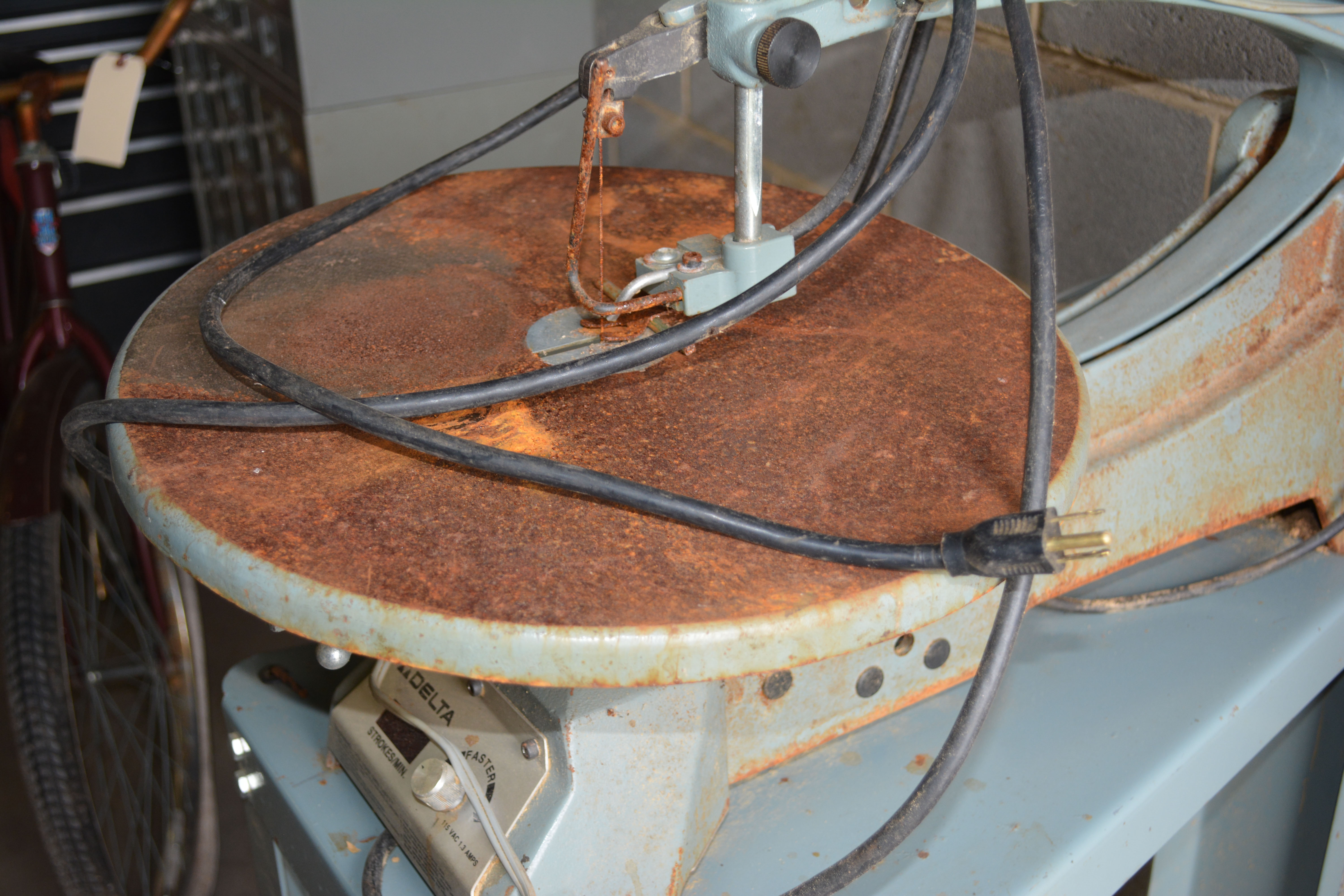 Vintage Delta Scroll Saw on Table EBTH