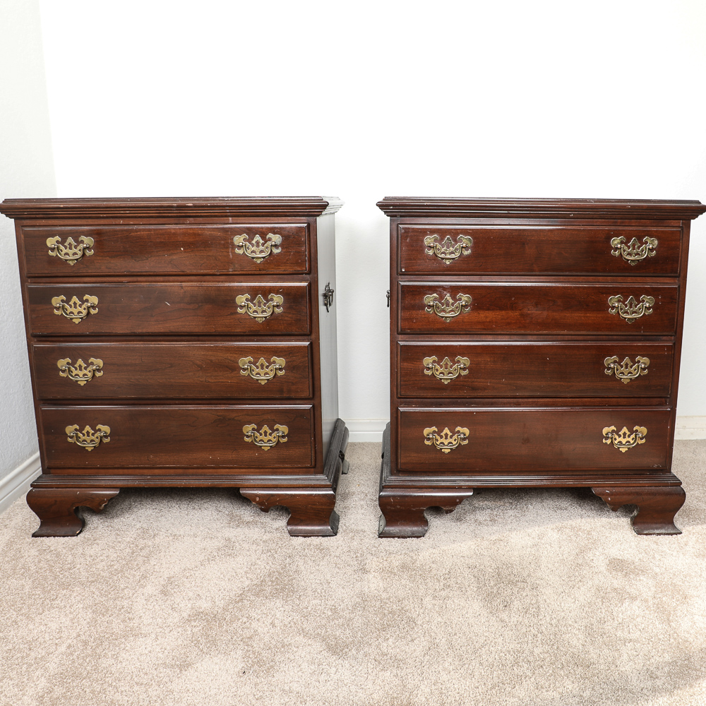 Pair Of Matching Vintage Ethan Allen Dressers Ebth