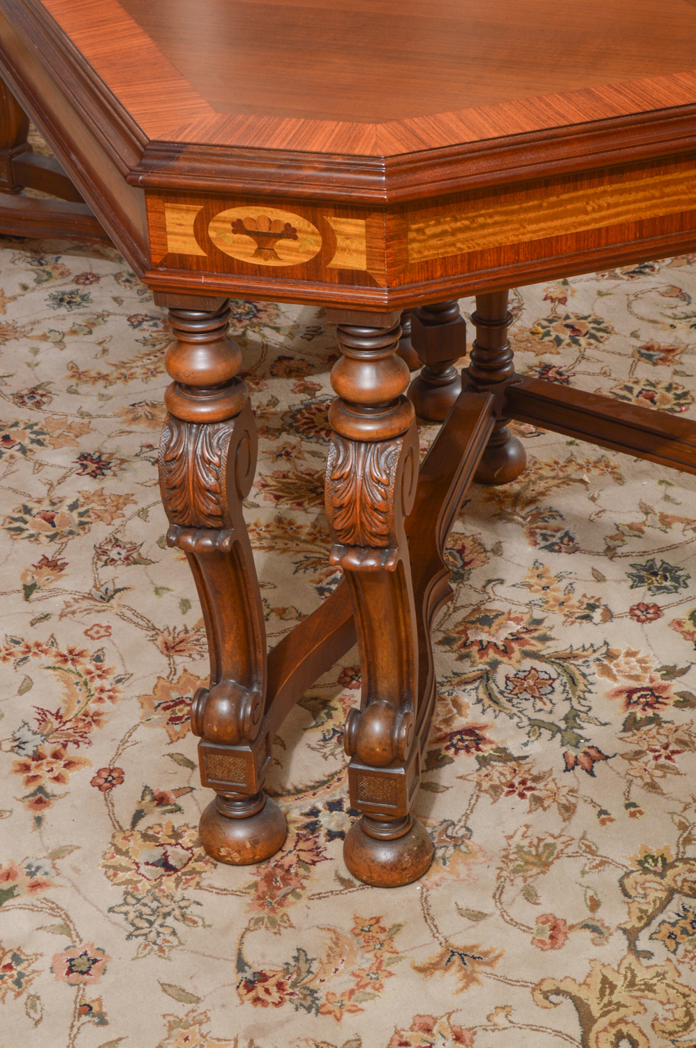 Jacobean Style Expandable Dining Room Table with Dining Chairs EBTH