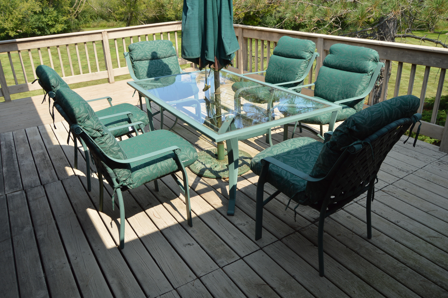 Patio Dining Set | EBTH