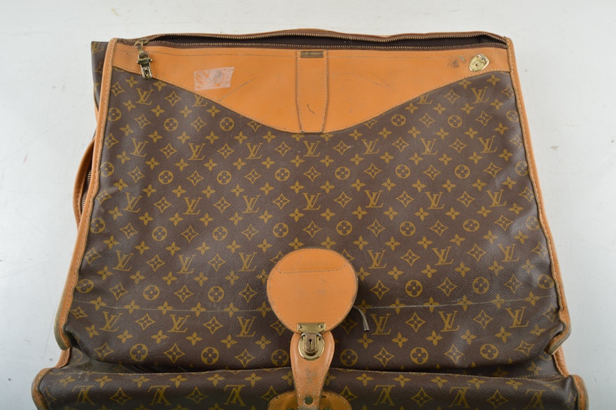 Vintage Louis Vuitton for &quot;Saks Fifth Avenue&quot; Garment Bag | EBTH