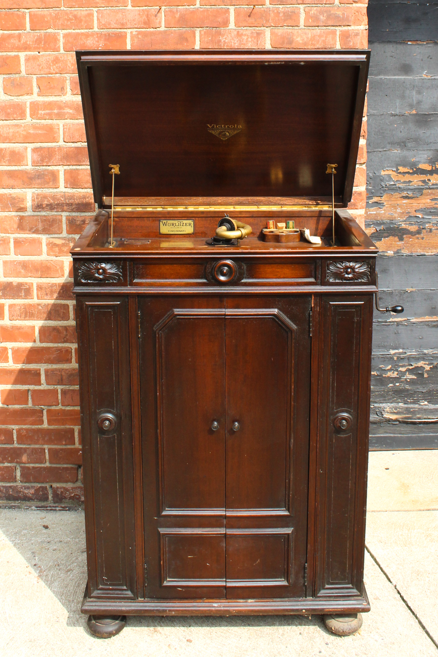 1926 Victor "Credenza" Orthophonic Victrola EBTH
