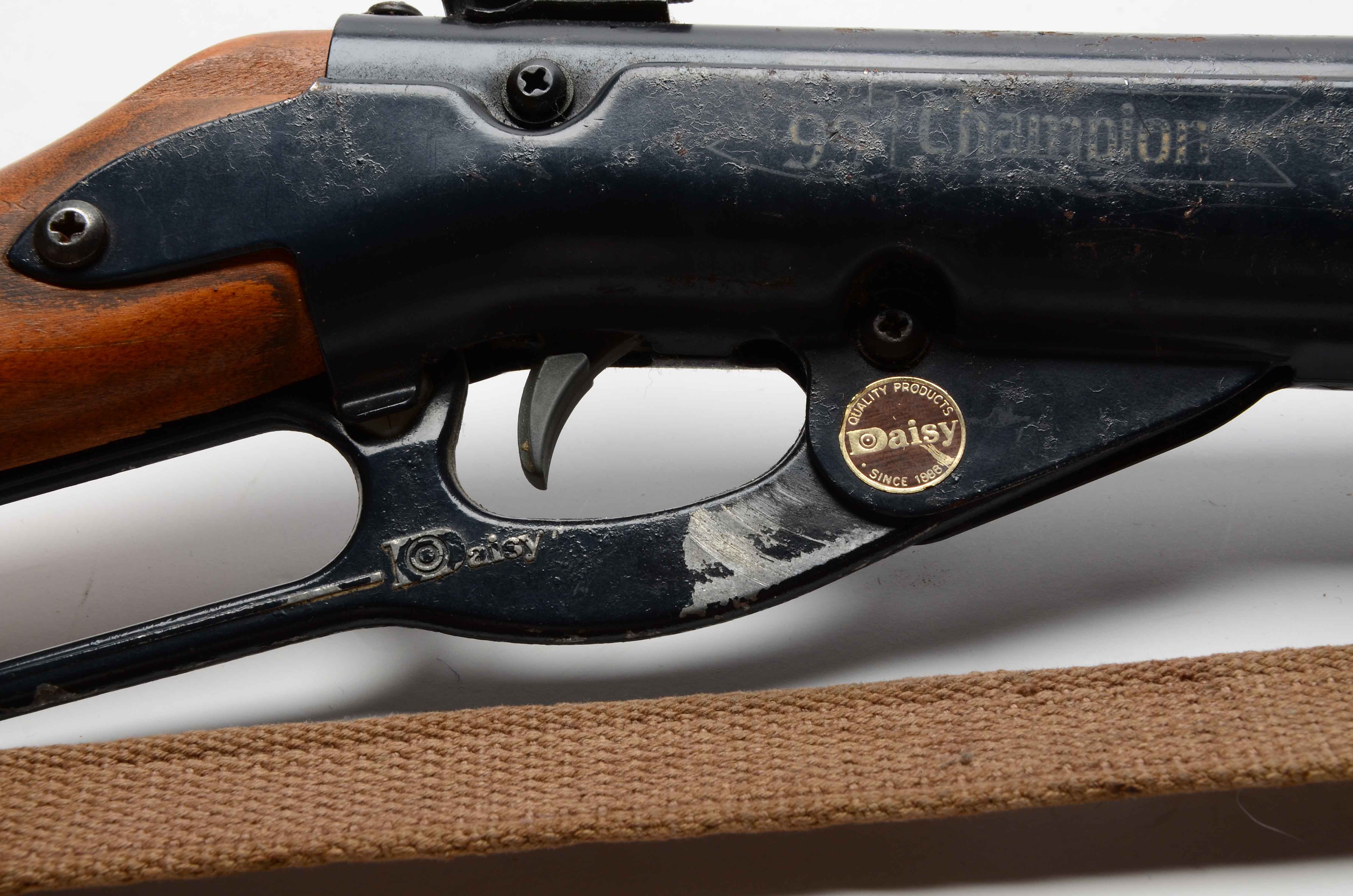 Daisy Model 99 Champion BB Gun | EBTH