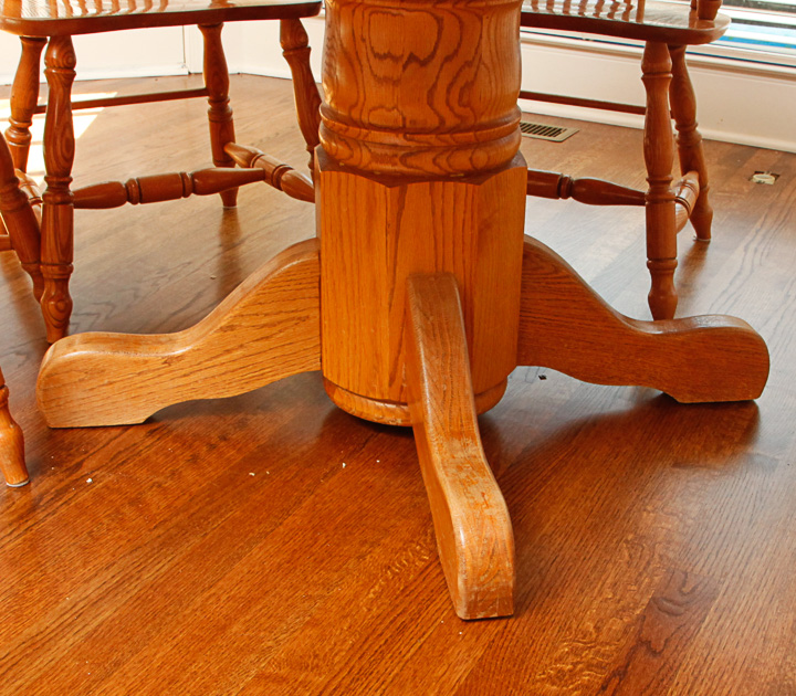 Oak Pedestal Base Dining Table and Chairs EBTH