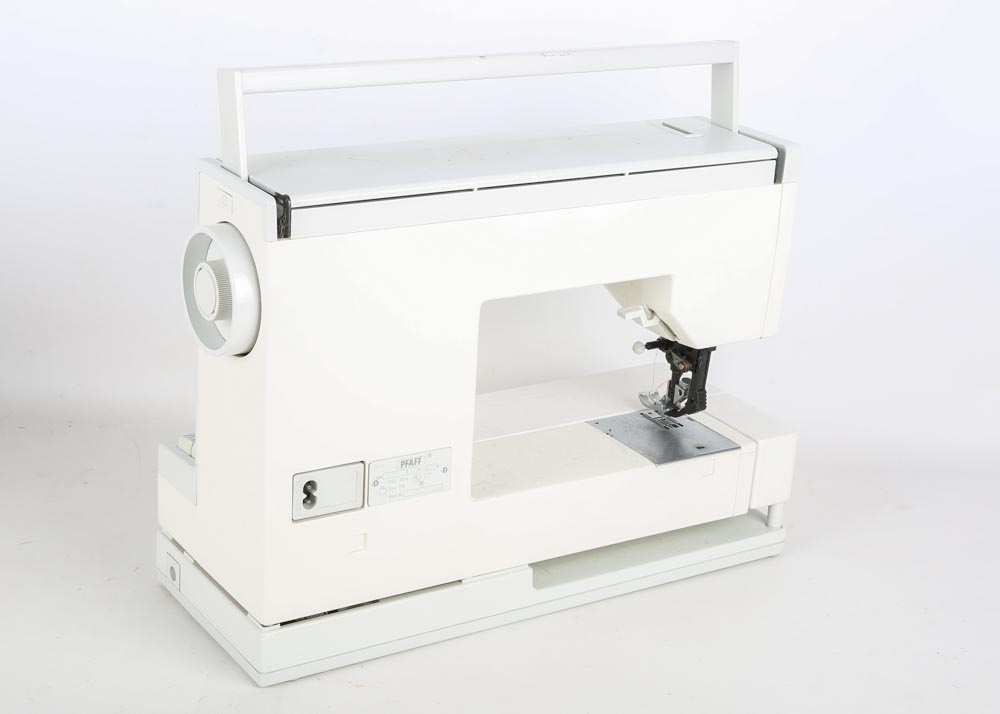 PFAFF Tiptronic 1171 Sewing Machine EBTH