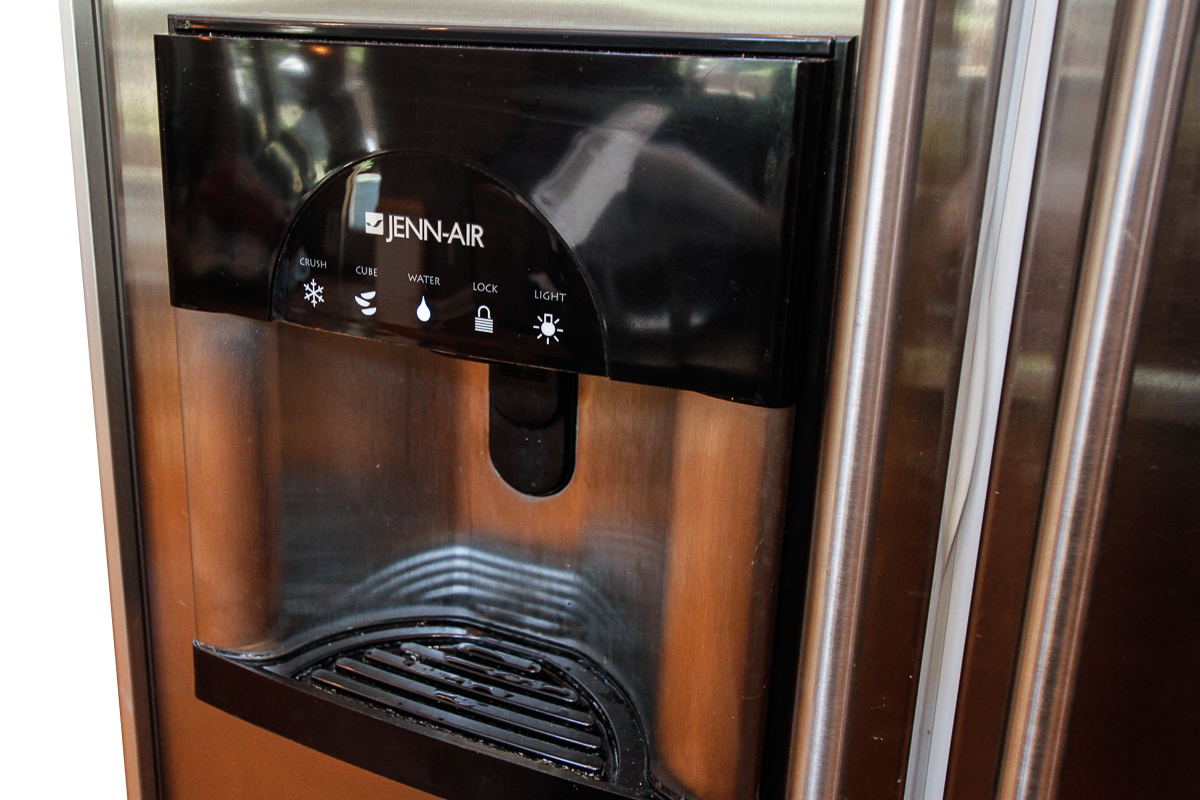 JennAir Refrigerator EBTH