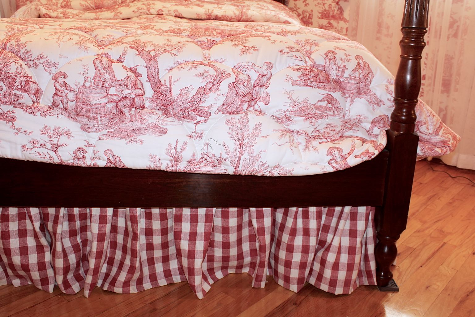 Red Toile Bedding & Curtain Sets EBTH