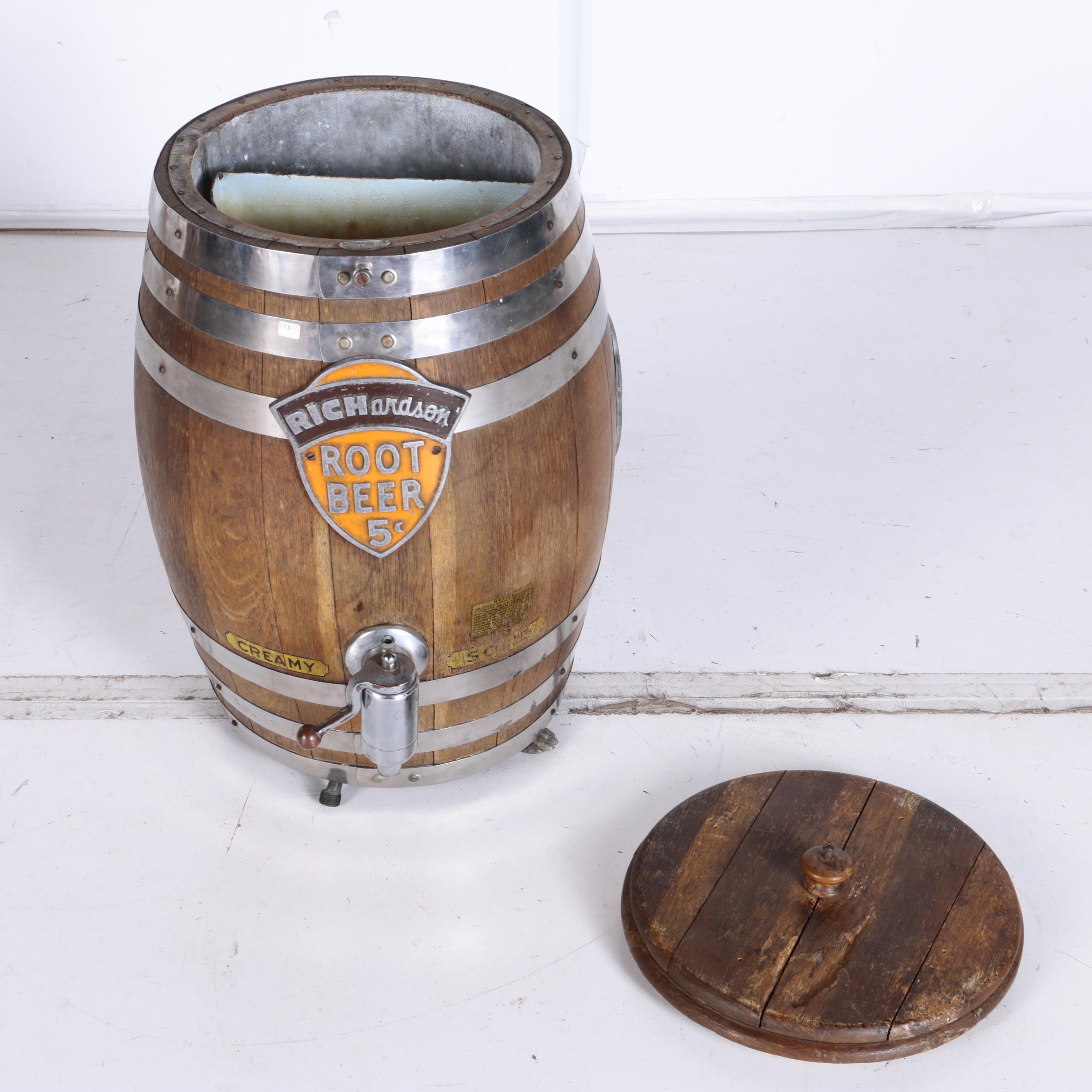 Vintage Richardson Root Beer Barrel EBTH