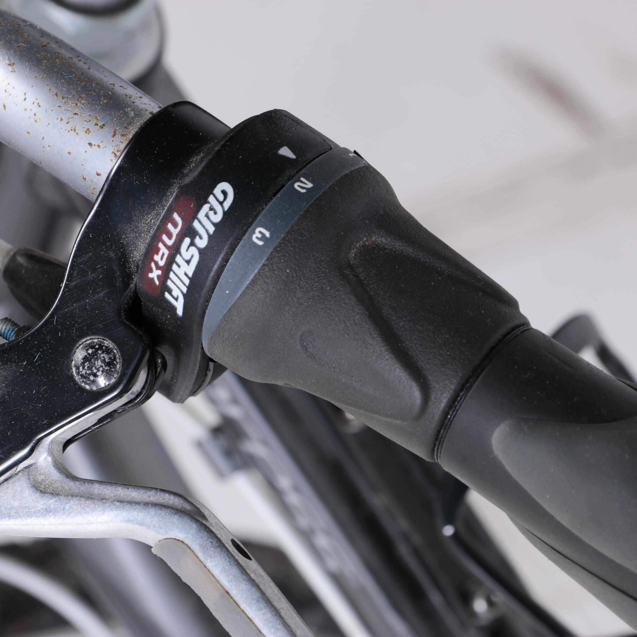 Giant "Cypress" 21Speed Bicycle EBTH