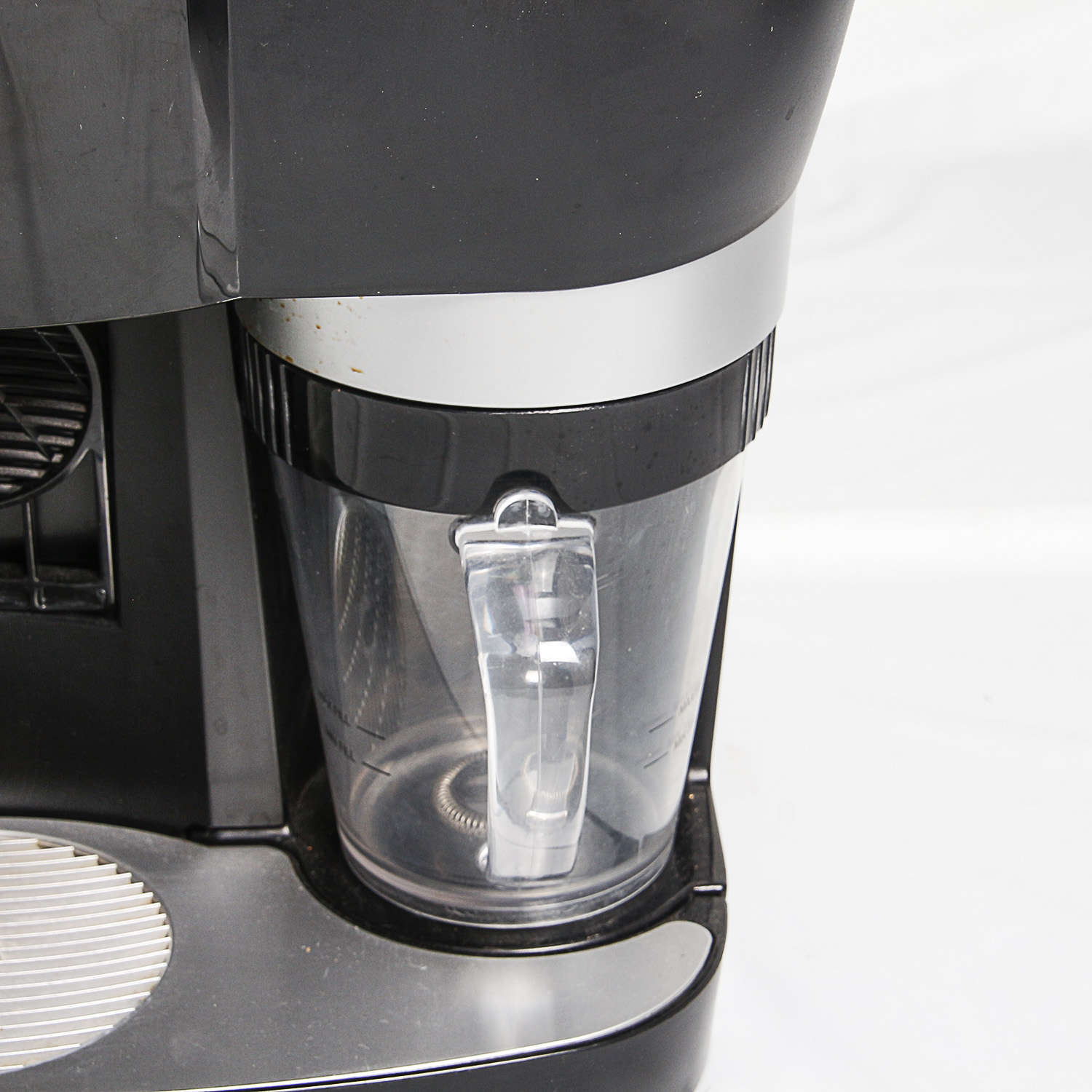 Keurig LAVAZZA Coffee Brewer with Pair of KCUP Holders EBTH