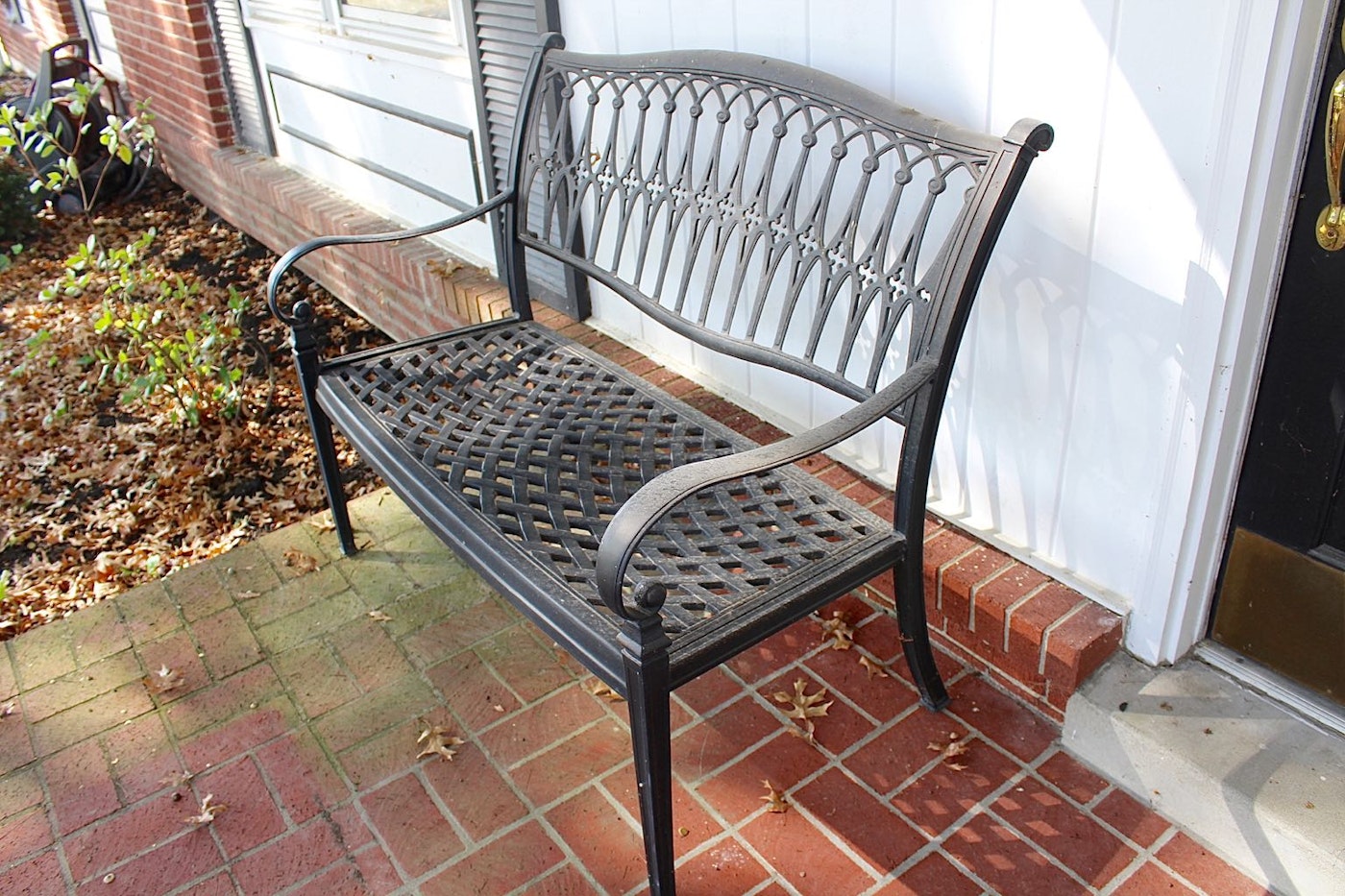 Cast Aluminum Garden Bench | EBTH