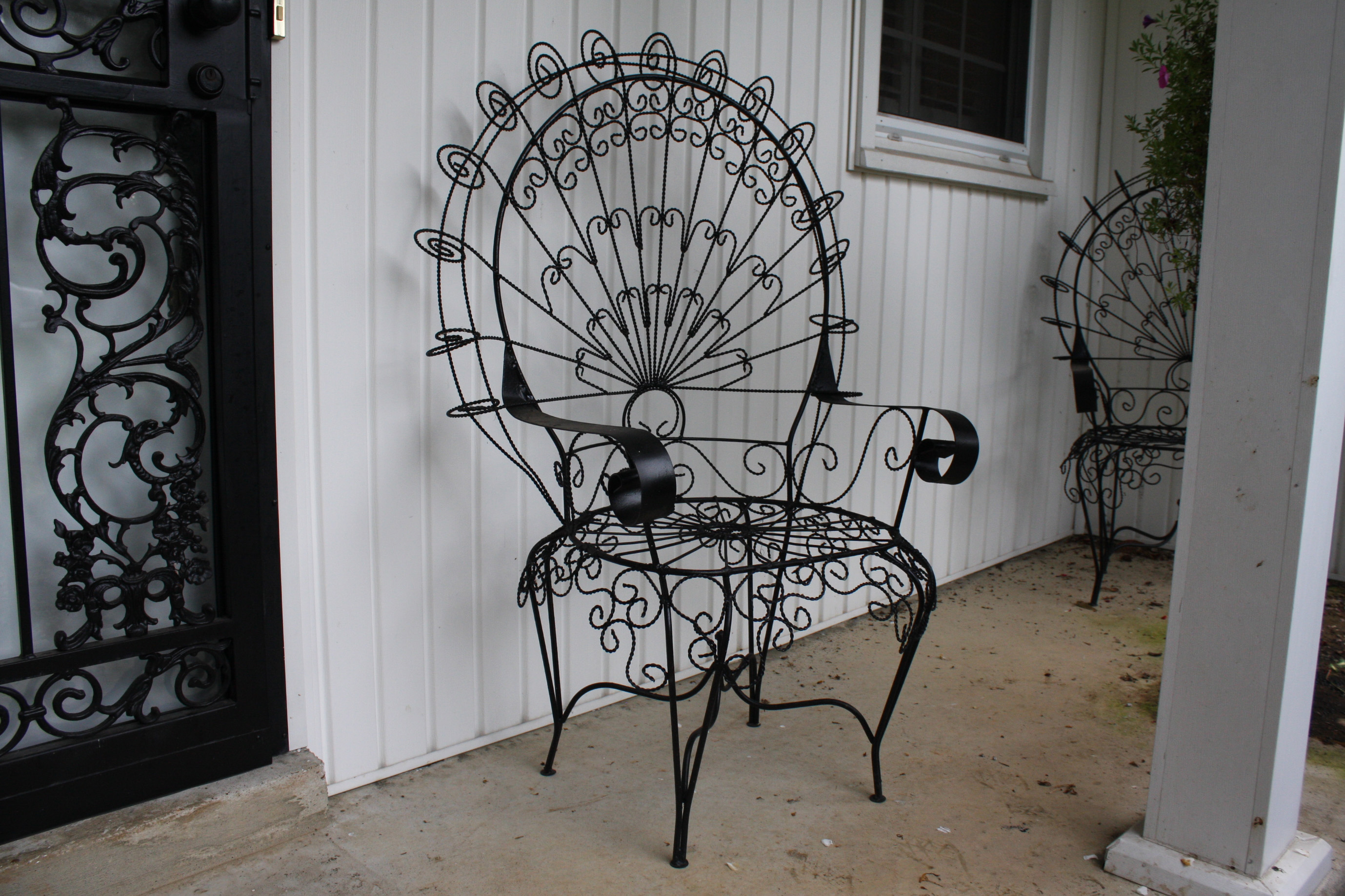 Pair of Metal Outdoor Peacock Chairs EBTH