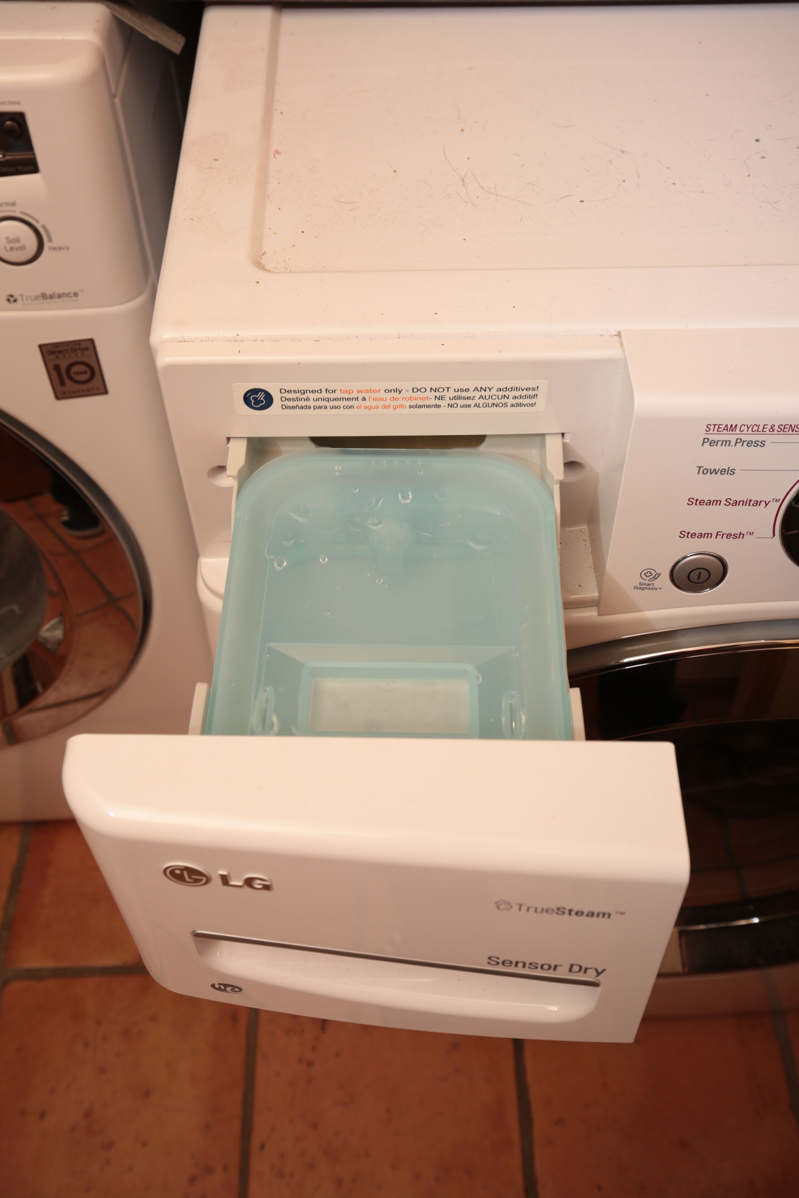 LG Front Loading True Balance Washer & Dryer EBTH