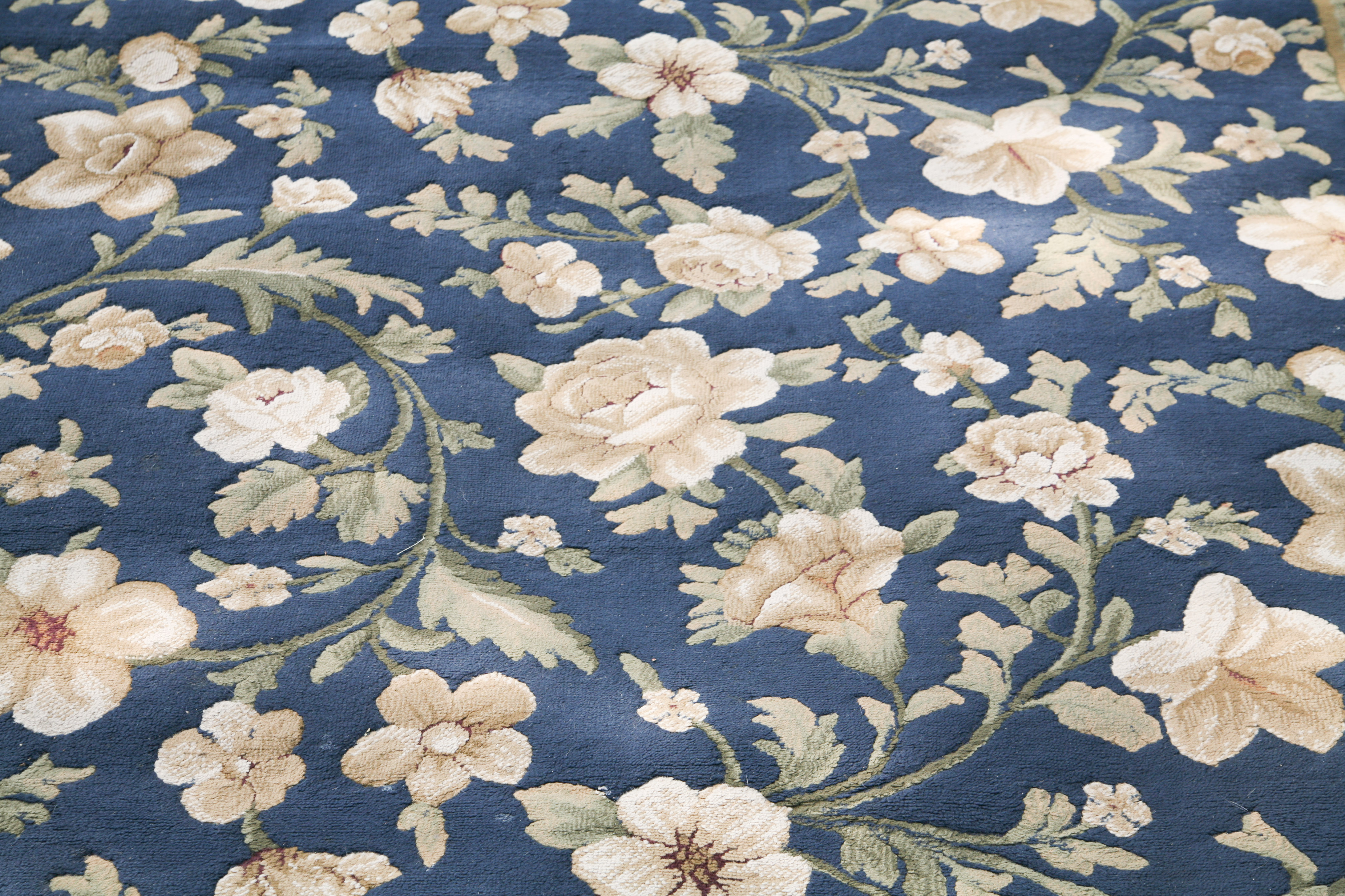 Oriental Weavers of America "Plateau" Machine Made Area Rug EBTH