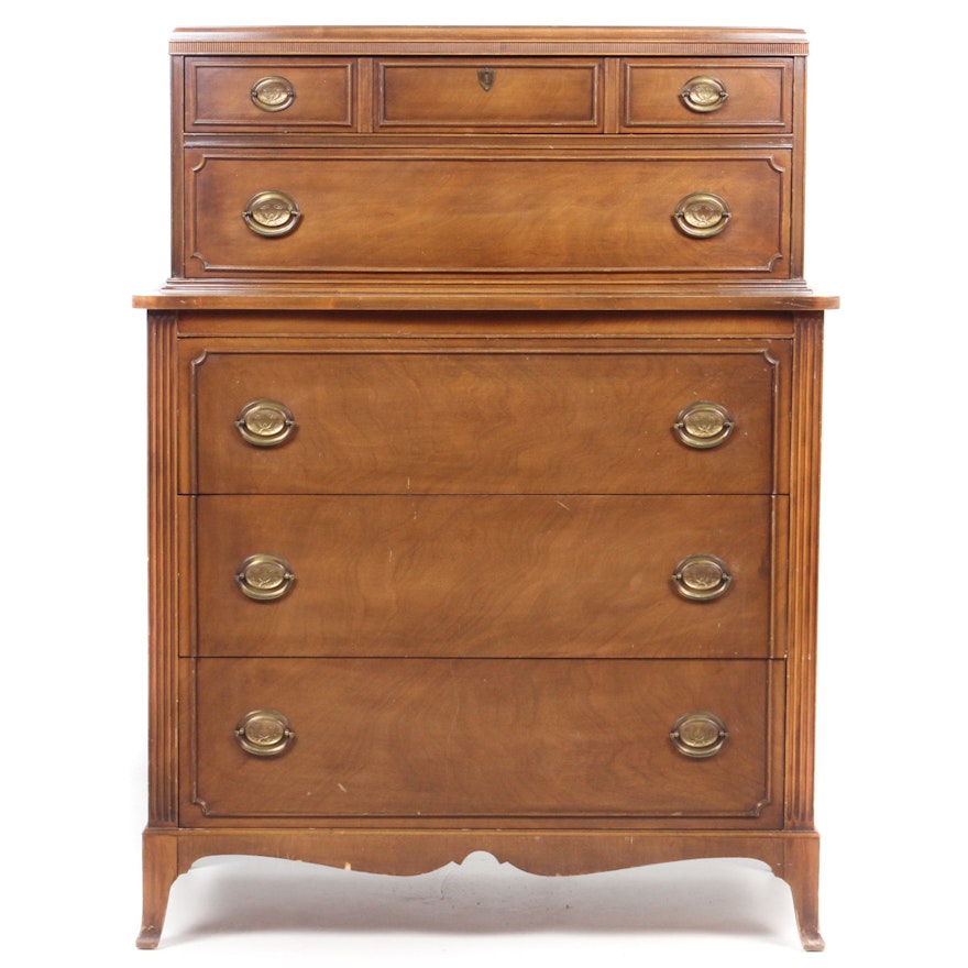Vintage Hepplewhite Style Dresser By Thomasville Chair Company : EBTH Vintage Hepplewhite Style Dresser by Thomasville Chair Company ... - Vintage Hepplewhite Style Dresser By Thomasville Chair Company : EBTH