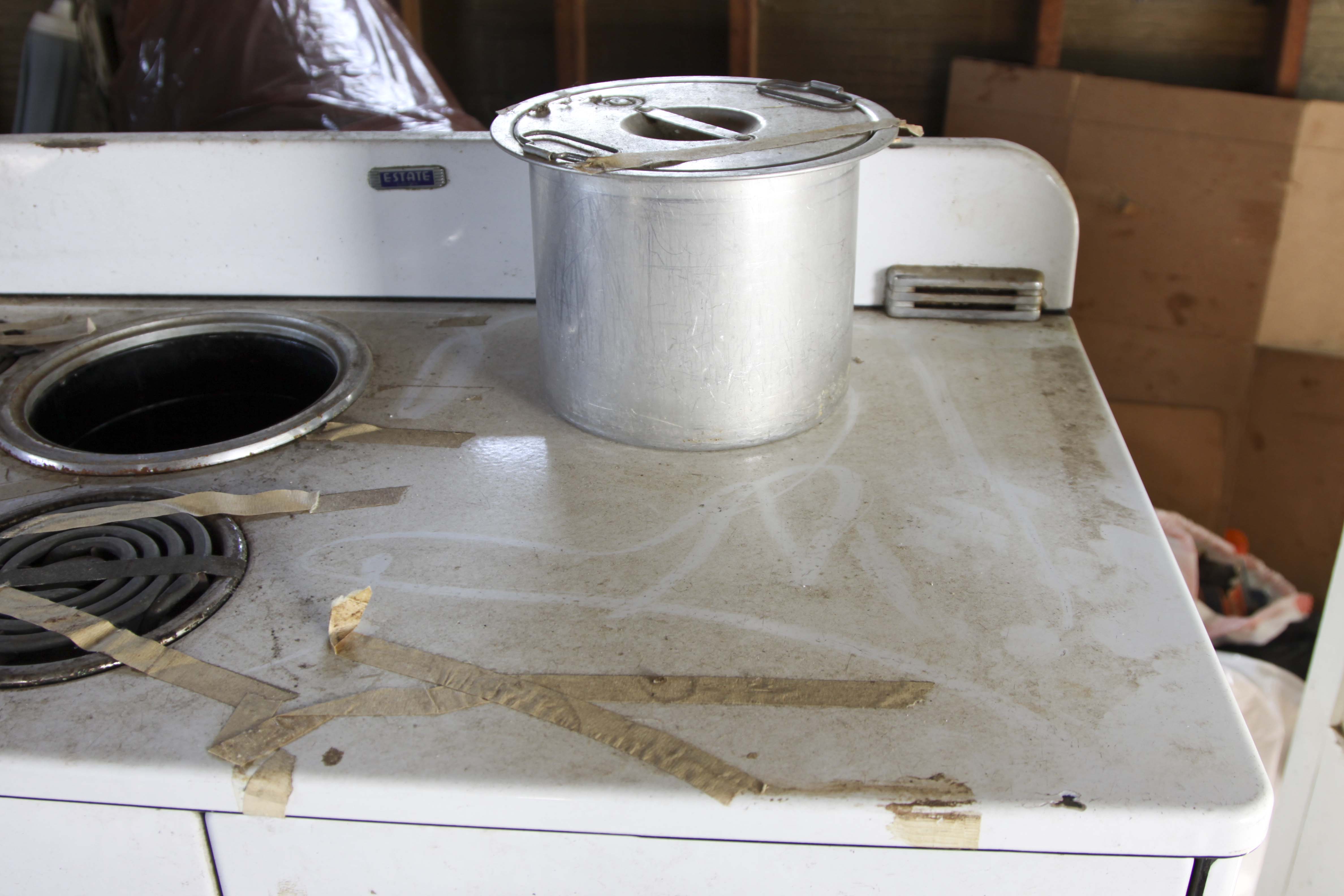 Vintage Estate Electric Stove | EBTH