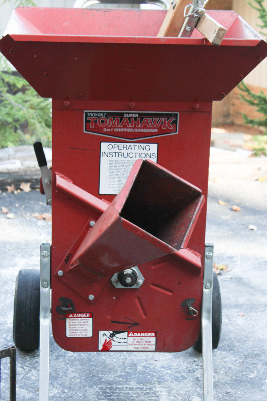 TroyBilt Super Tomahawk 2in1 Chipper/Shredder EBTH