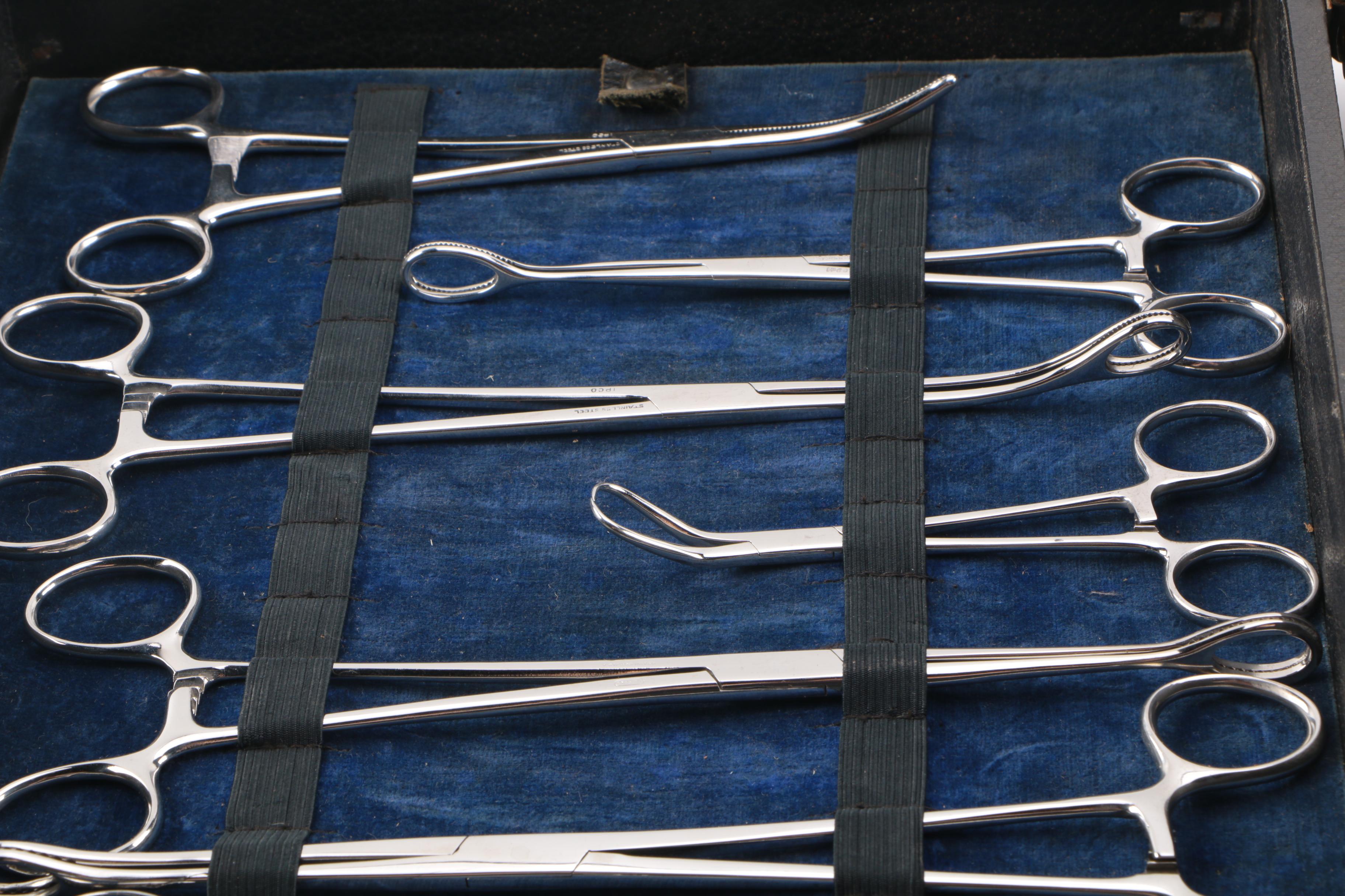 Vintage Medical Equipment EBTH