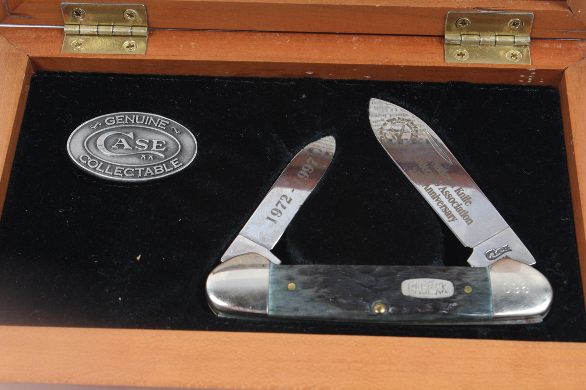 Collection of Zippo Lighters and Folding Knives EBTH