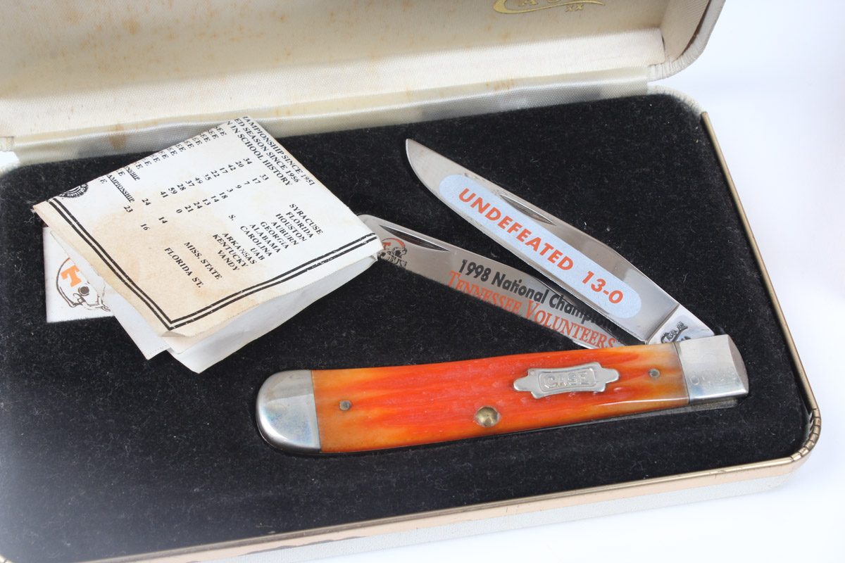 Collection of Zippo Lighters and Folding Knives EBTH