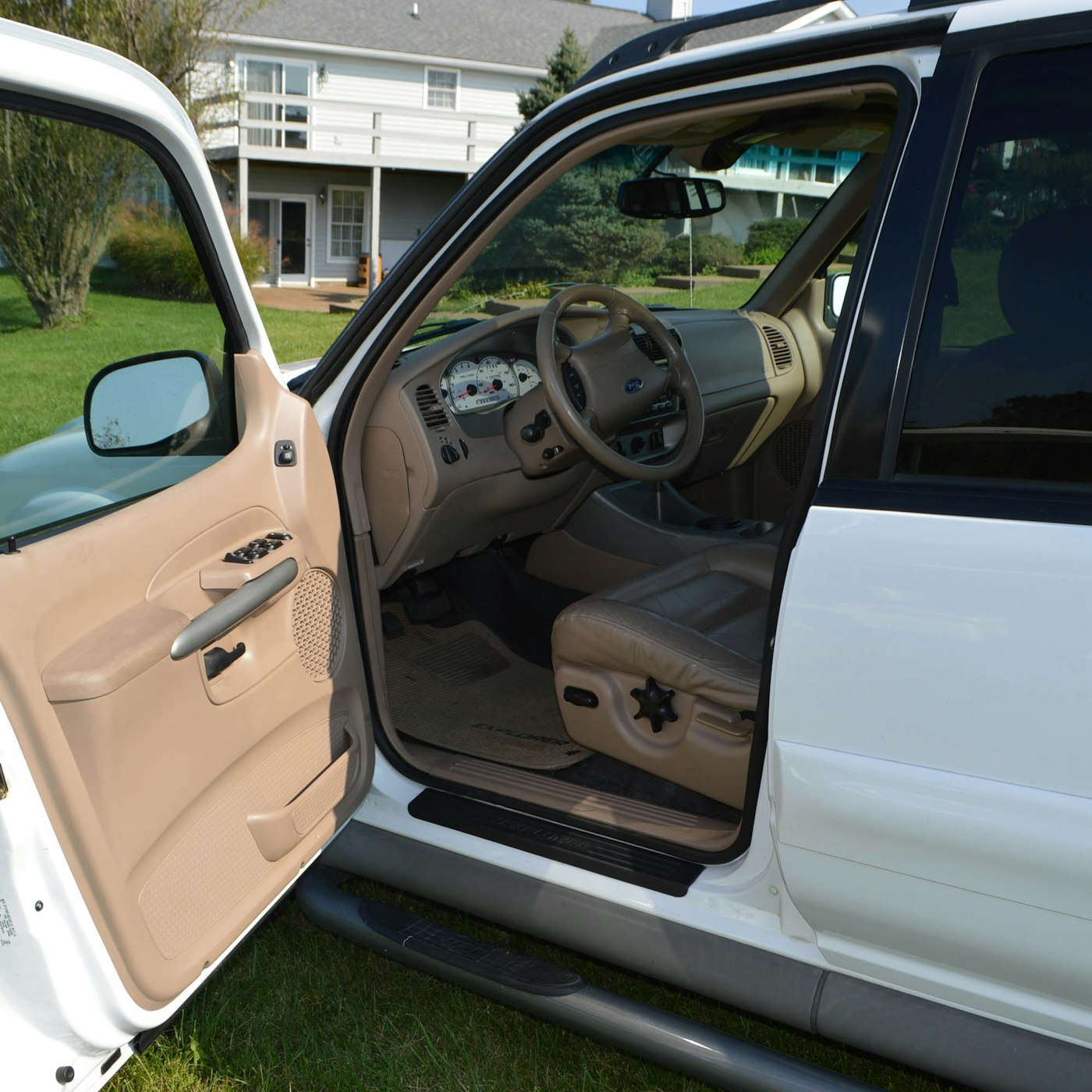 2002 Ford Explorer Sport Trac Pickup Truck : EBTH