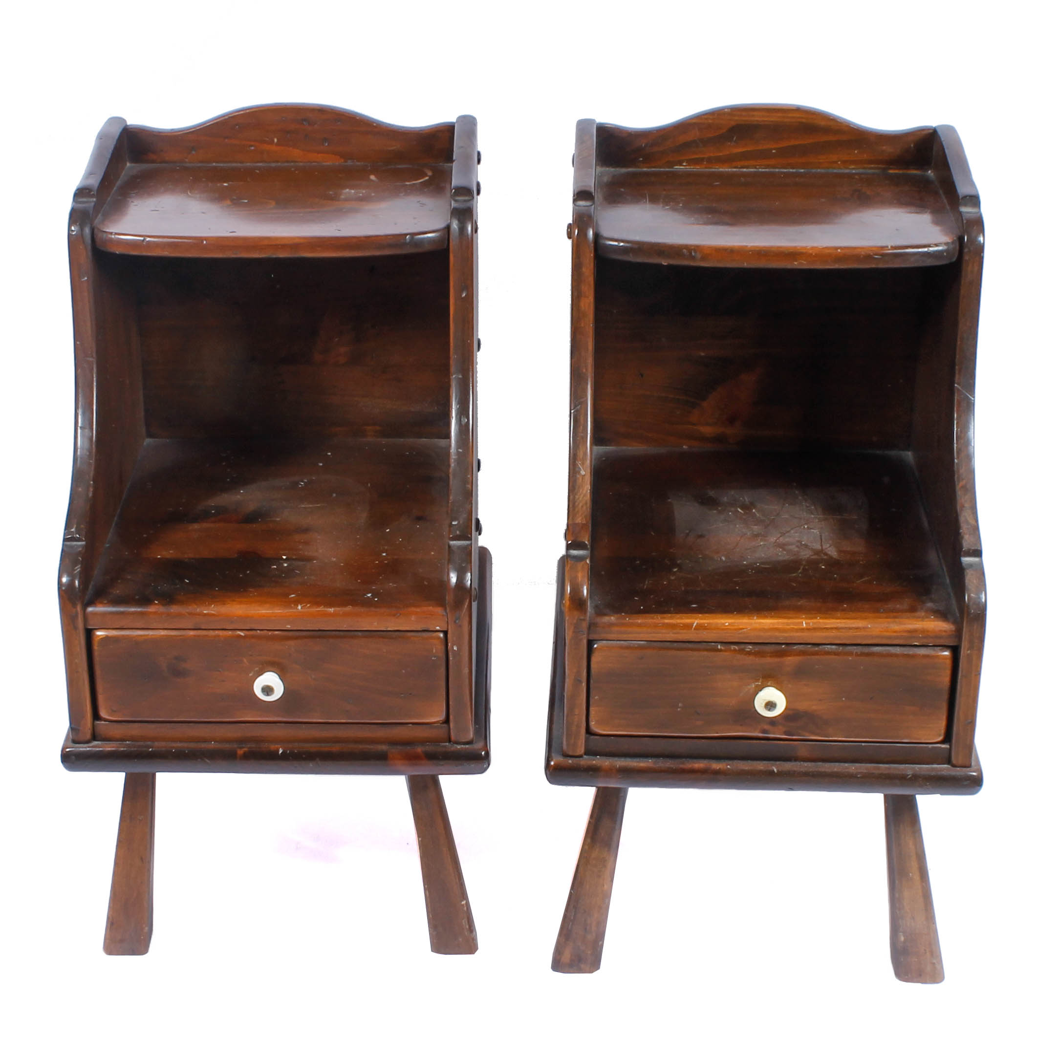 Vintage "Old Tavern" Pine Nightstands by Ethan Allen EBTH