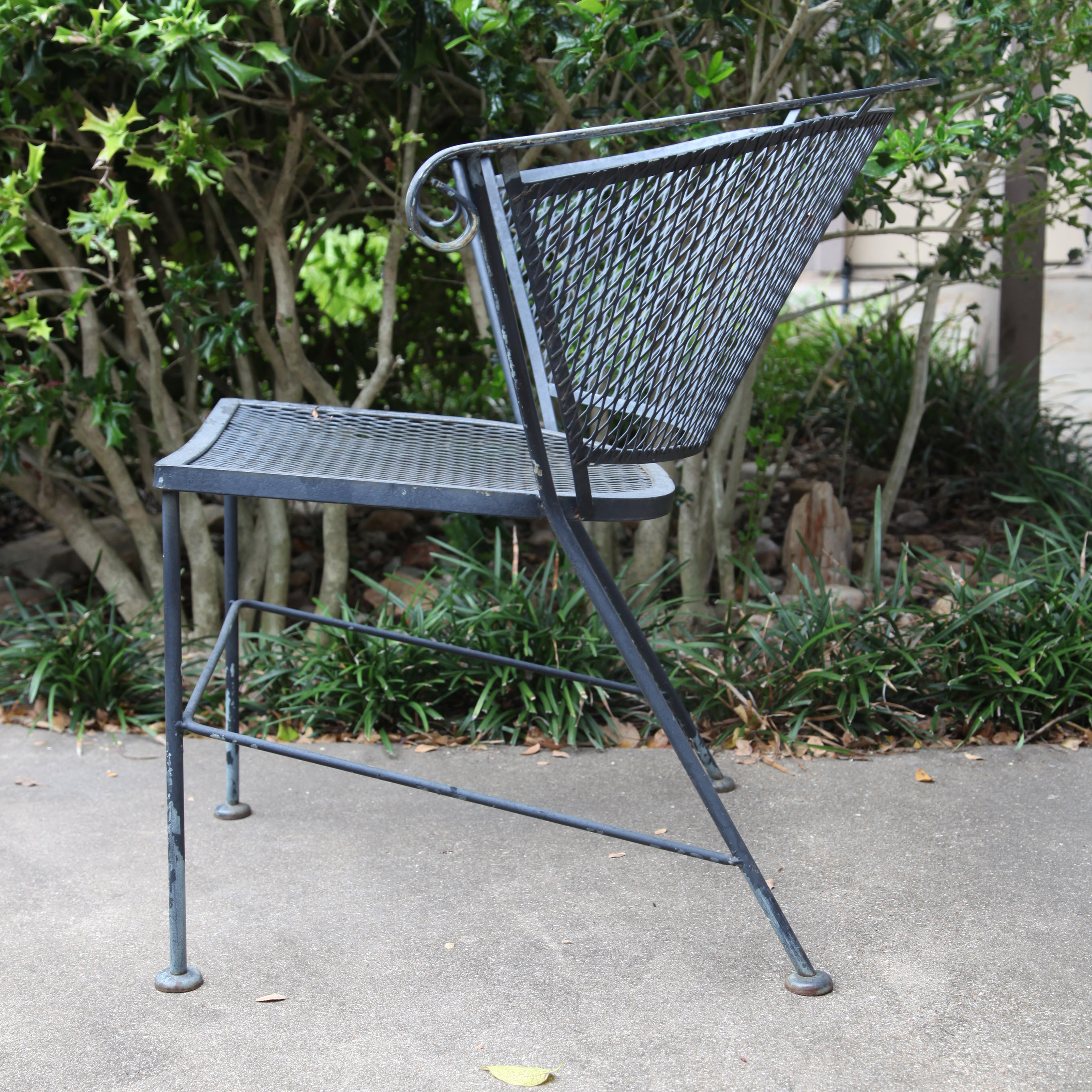 Vintage Black Metal Patio Set EBTH