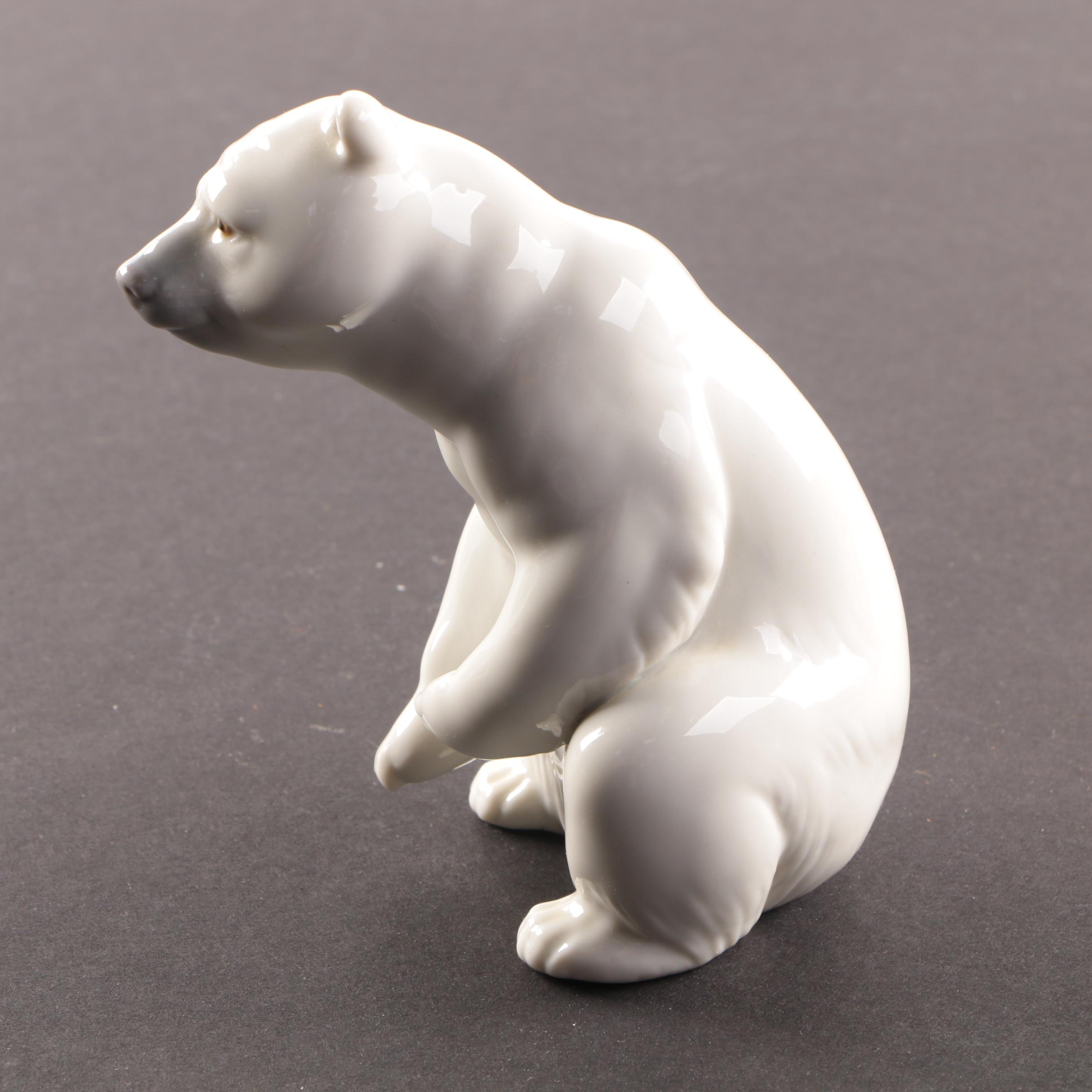 Lladró Porcelain Polar Bear Figurine EBTH
