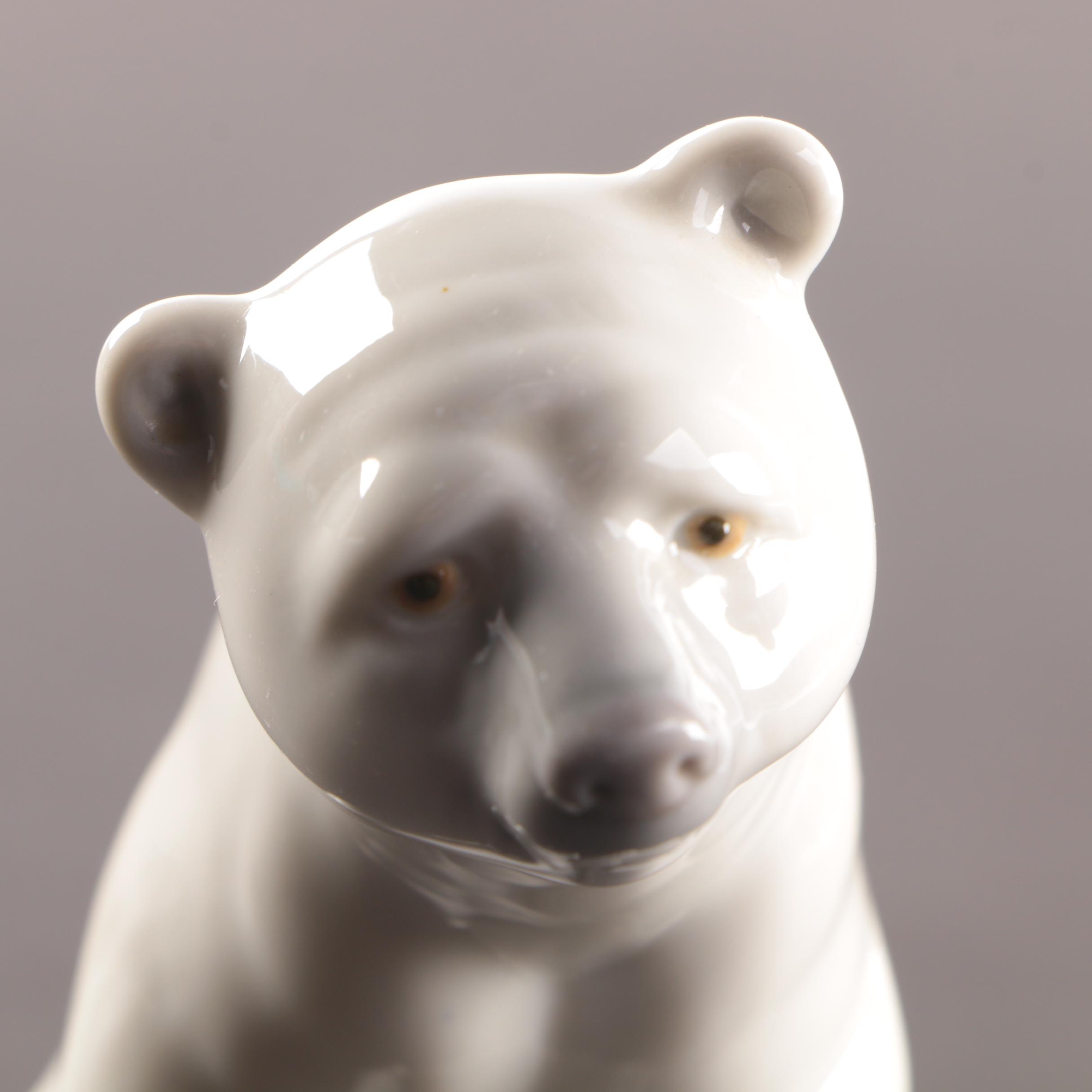 Lladró Porcelain Polar Bear Figurine EBTH