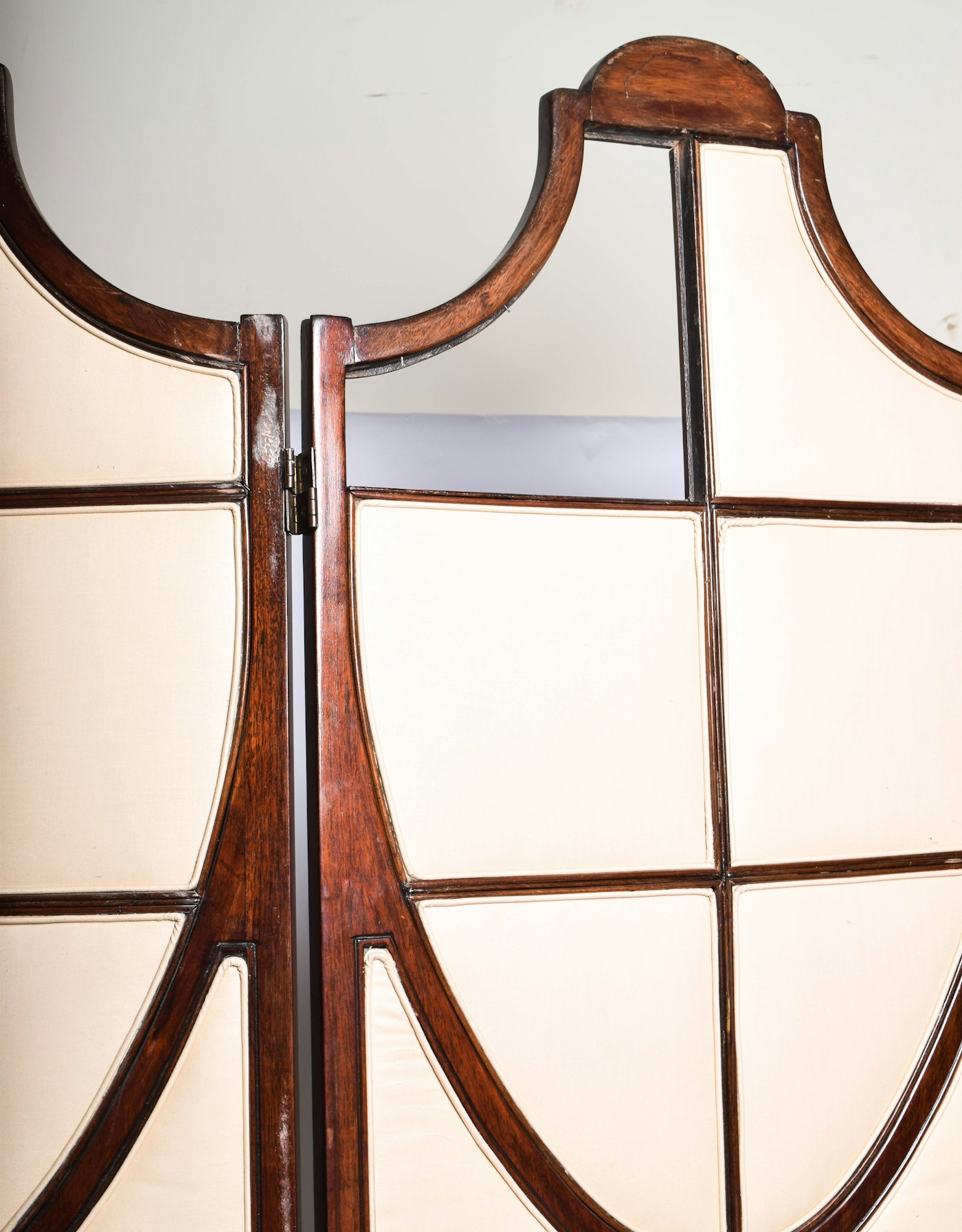 Vintage Mirrored Room Divider | EBTH