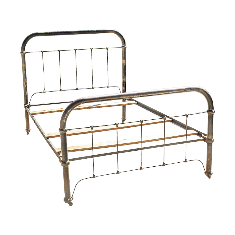 Vintage Wrought Iron Full Size Bed EBTH