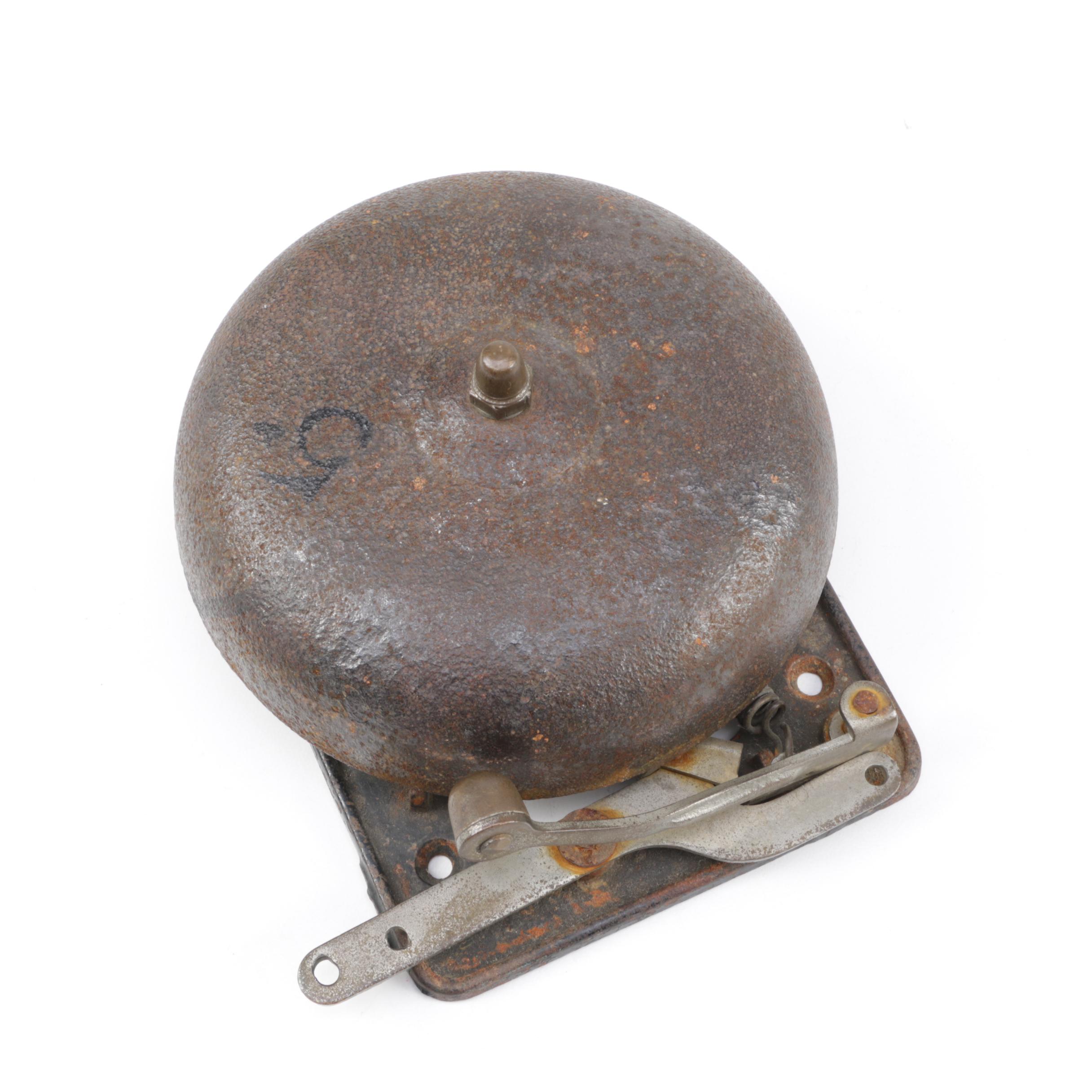 Vintage Cast Iron and Metal Boxing Ring Bell EBTH