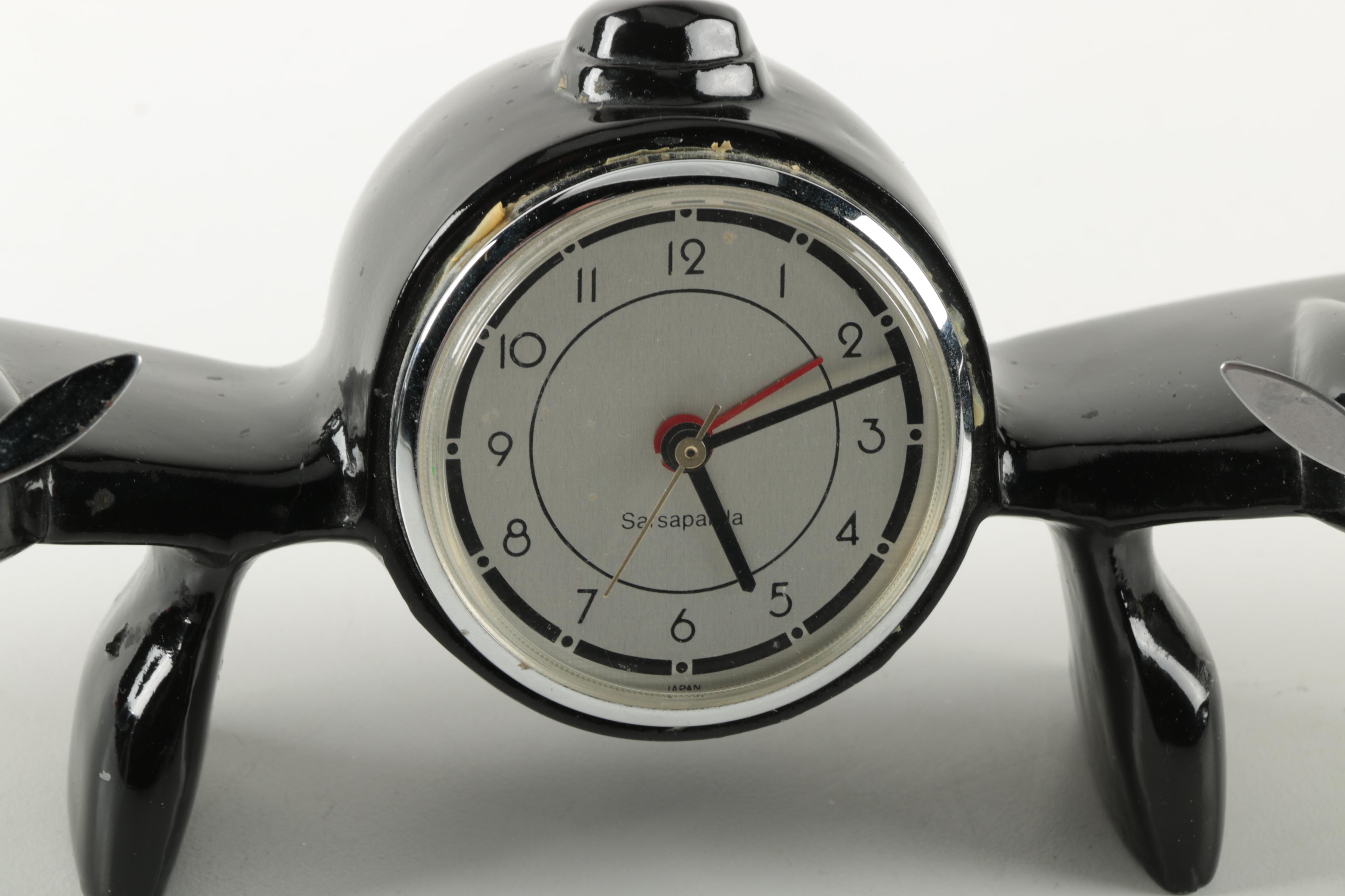 Vintage Airplane Desk Clock by Sarsaparilla EBTH