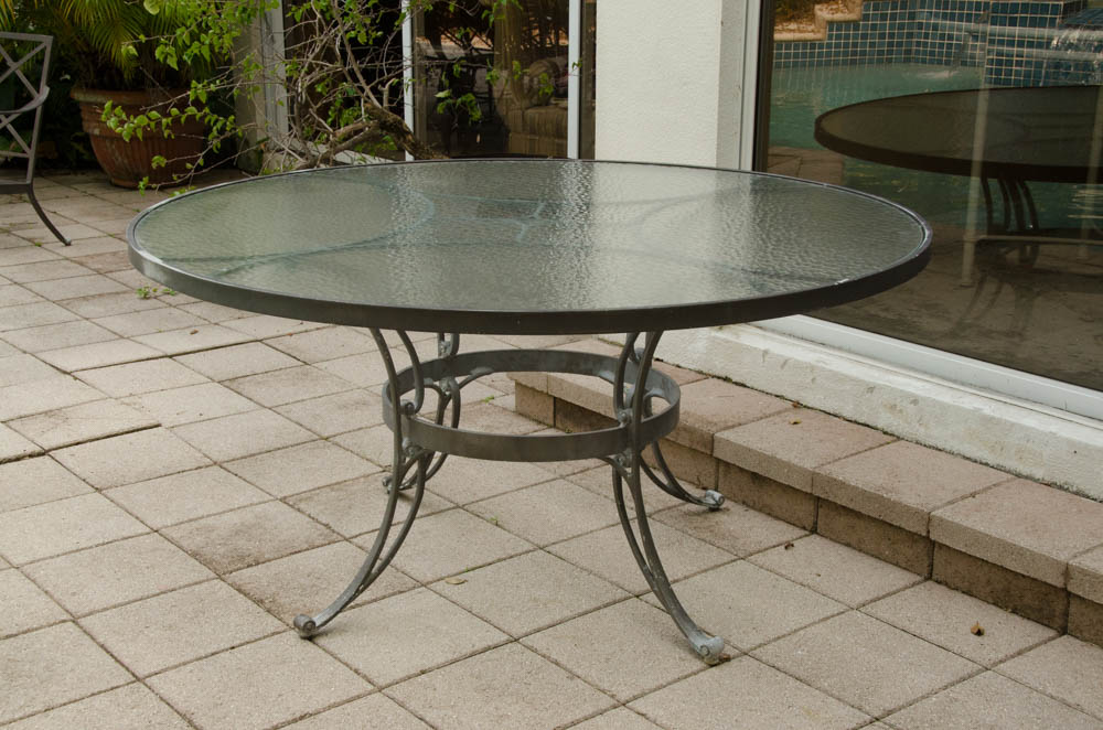 Brown Jordan Patio Table and Chairs EBTH