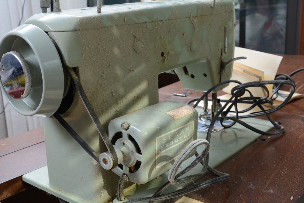 Sears Kenmore Sewing Machine With Table And Bench