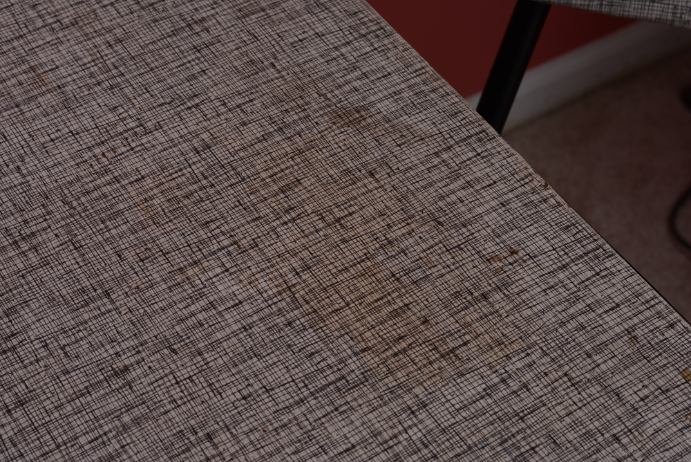 Vintage "Stylaire" Card Table and Folding Chairs from Hamilton Cosco EBTH