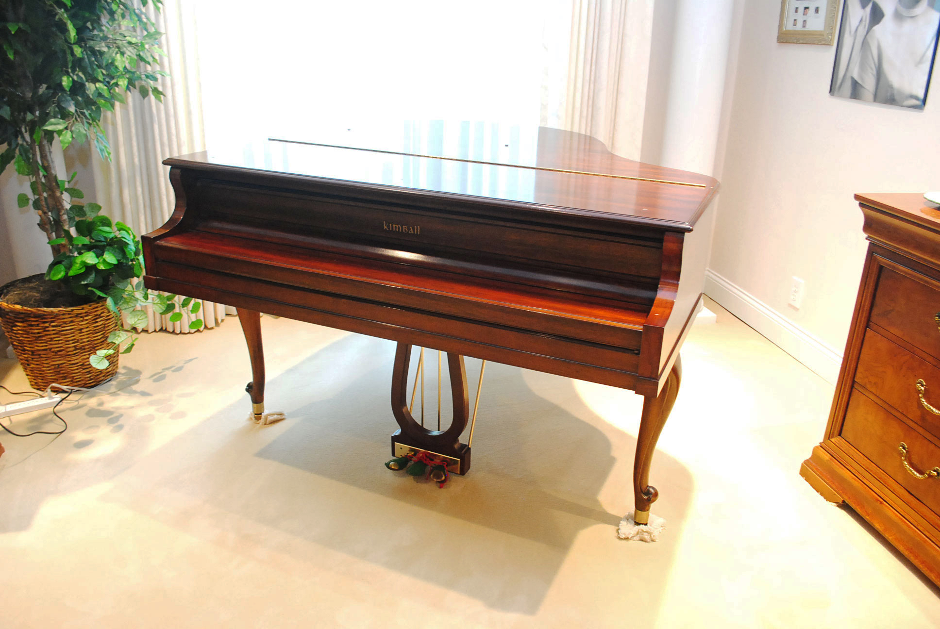 Kimball Baby Grand Piano | EBTH