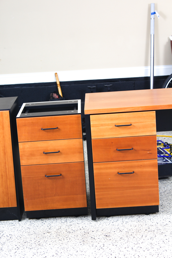 Techline Kneehole Office Desk with EBTH