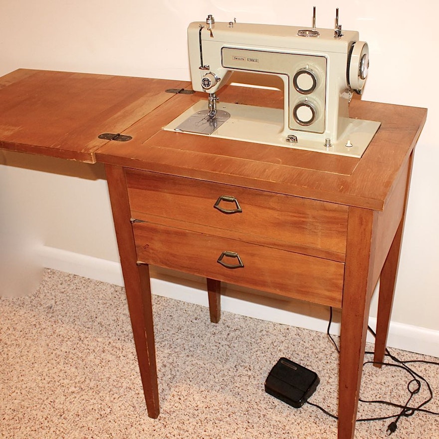 Sears Kenmore Vintage Sewing Machine in Wood Cabinet | EBTH
