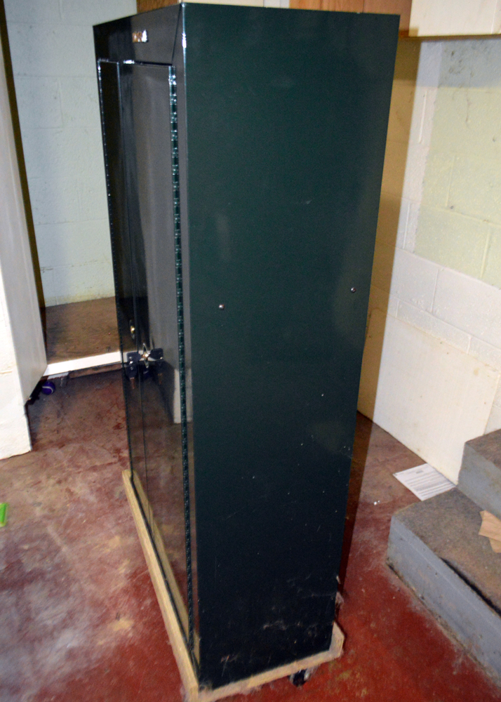 Green Metal Gun Safe by StackOn EBTH