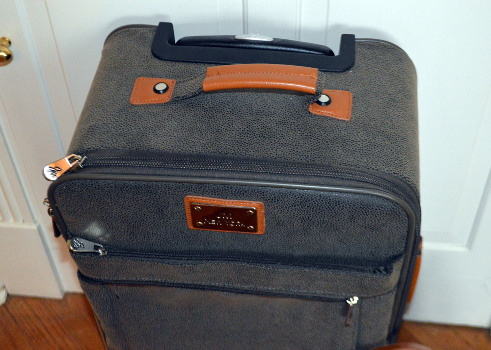 JM New York Luggage Set EBTH