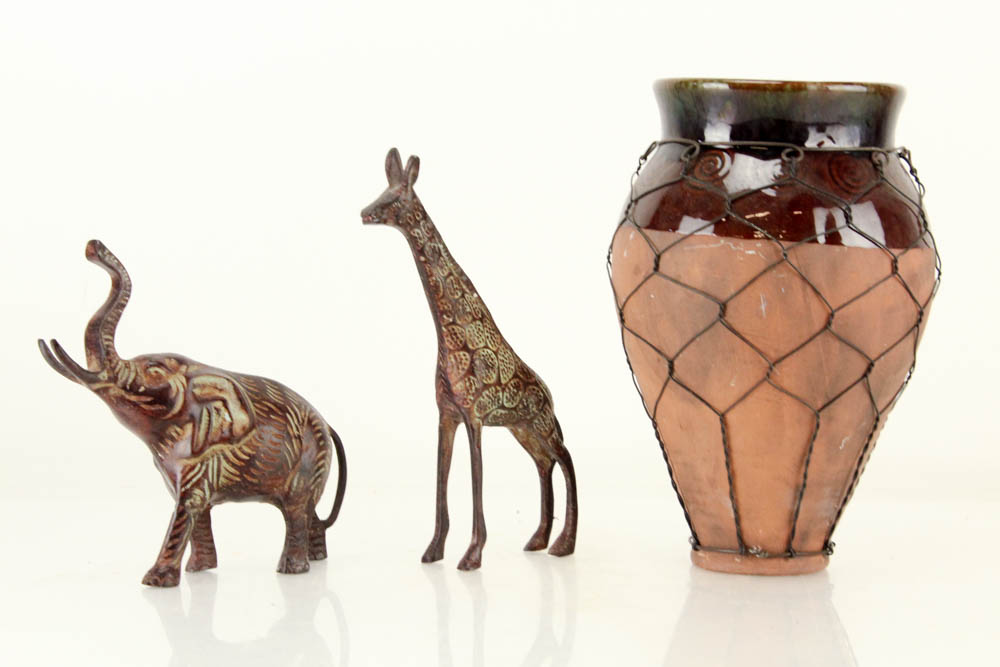 Metal Animal Figurines with WireWrapped Vase EBTH