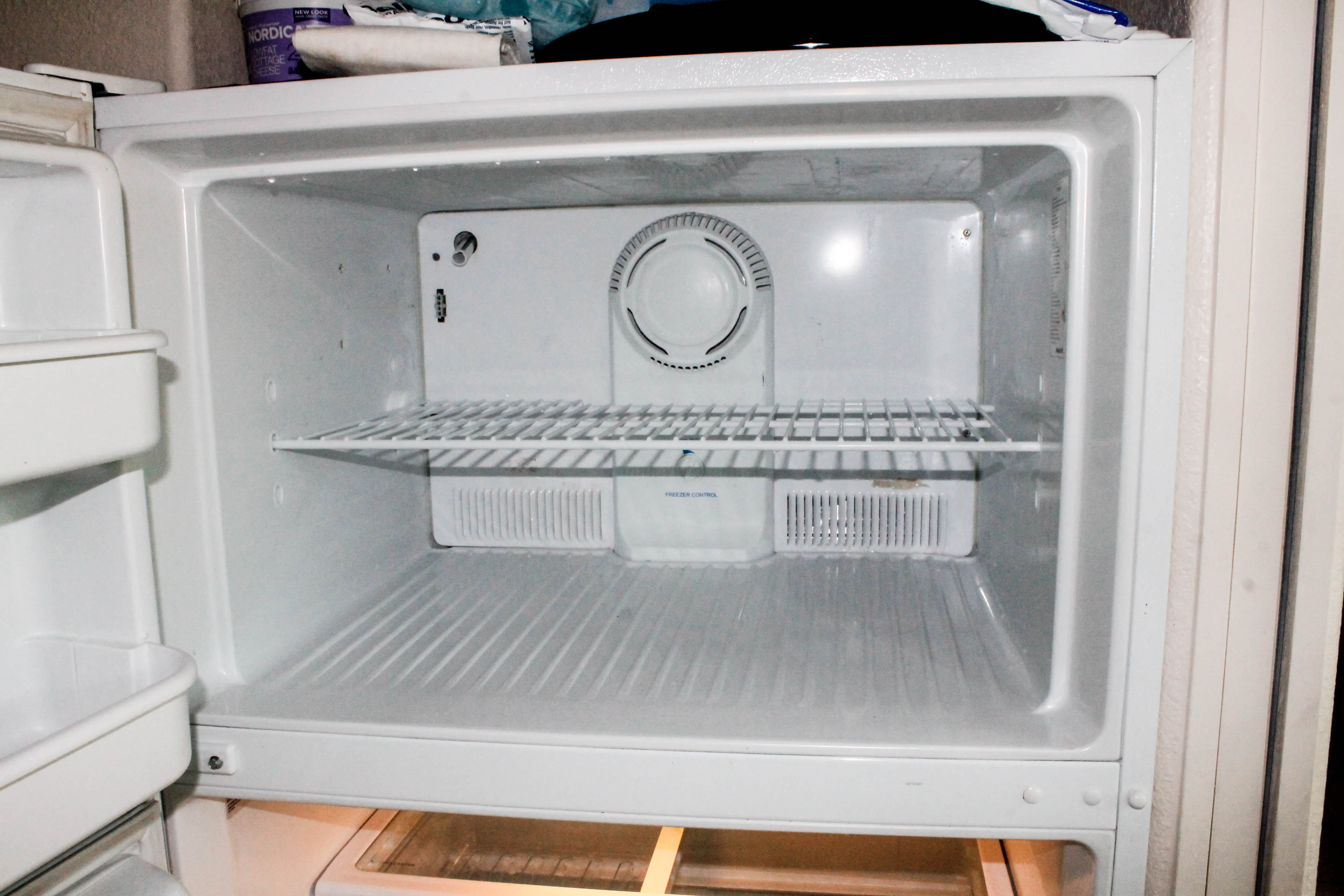 Admiral Refrigerator EBTH