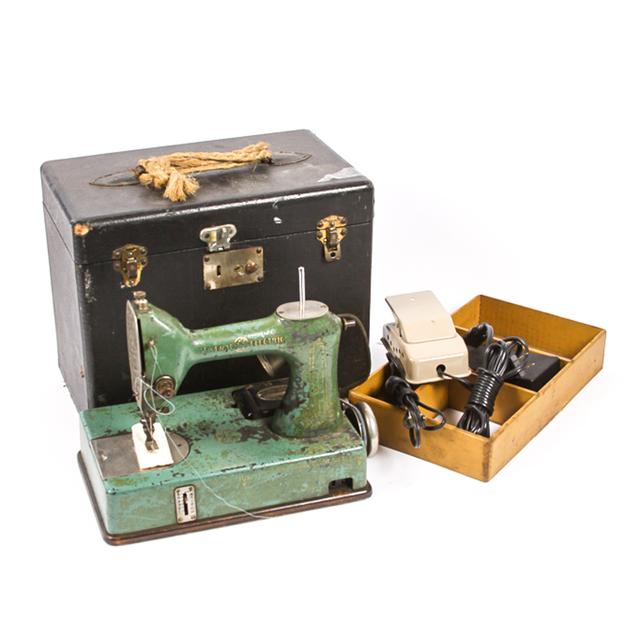 Vintage General Electric Sewing Machine EBTH