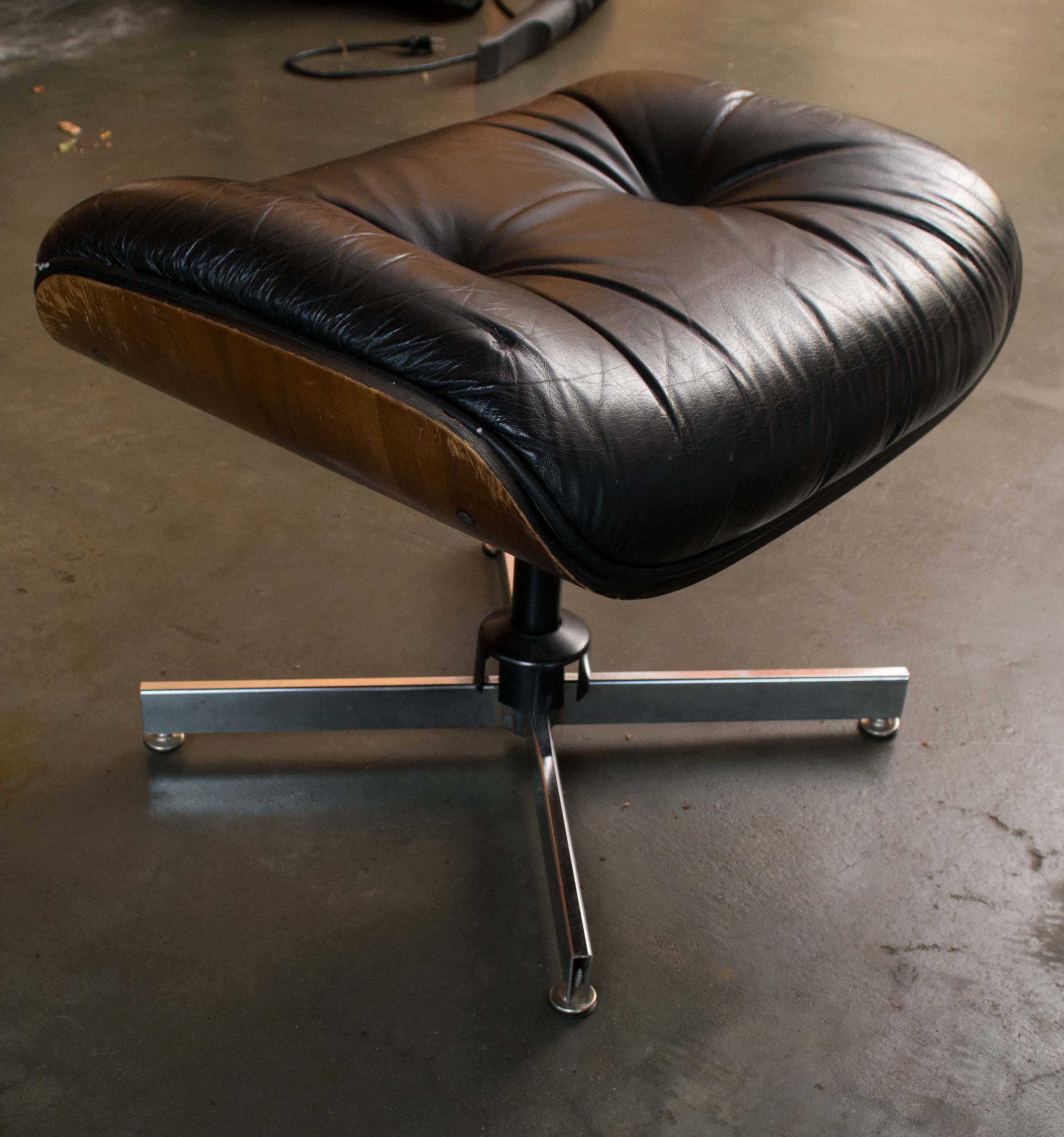 Mid Century Modern Eames Style Chair with Ottoman EBTH