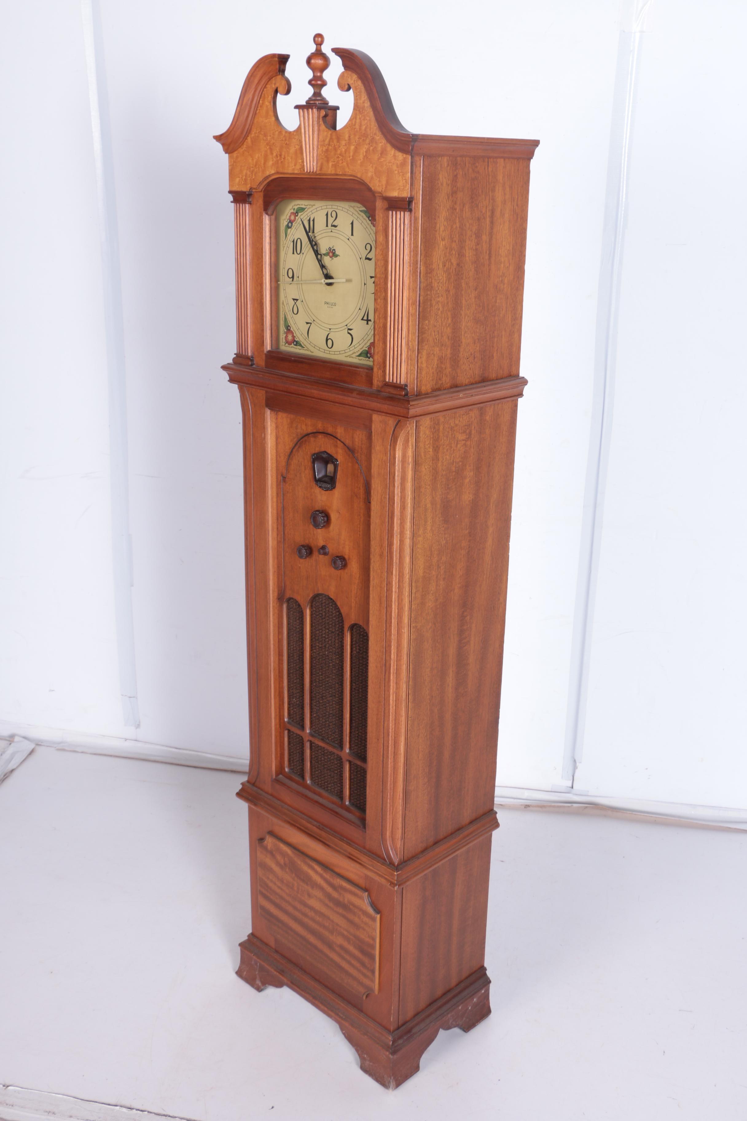 Circa 1930s Philco 570 Grandfather Clock Radio EBTH